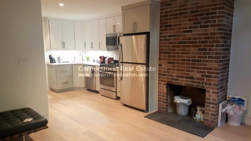 23 Fort Ave. — Fort Hill
