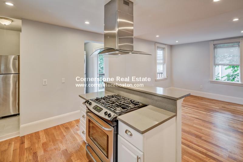 32 Rawson St, Dorchester