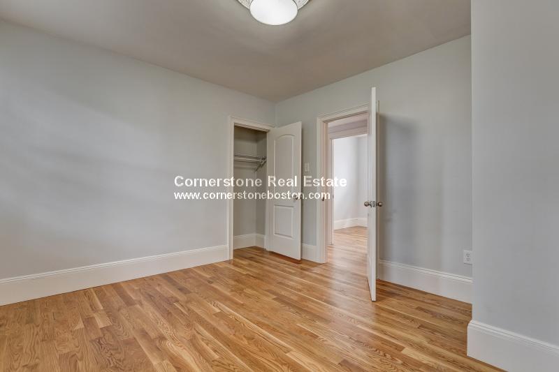 32 Rawson St, Dorchester