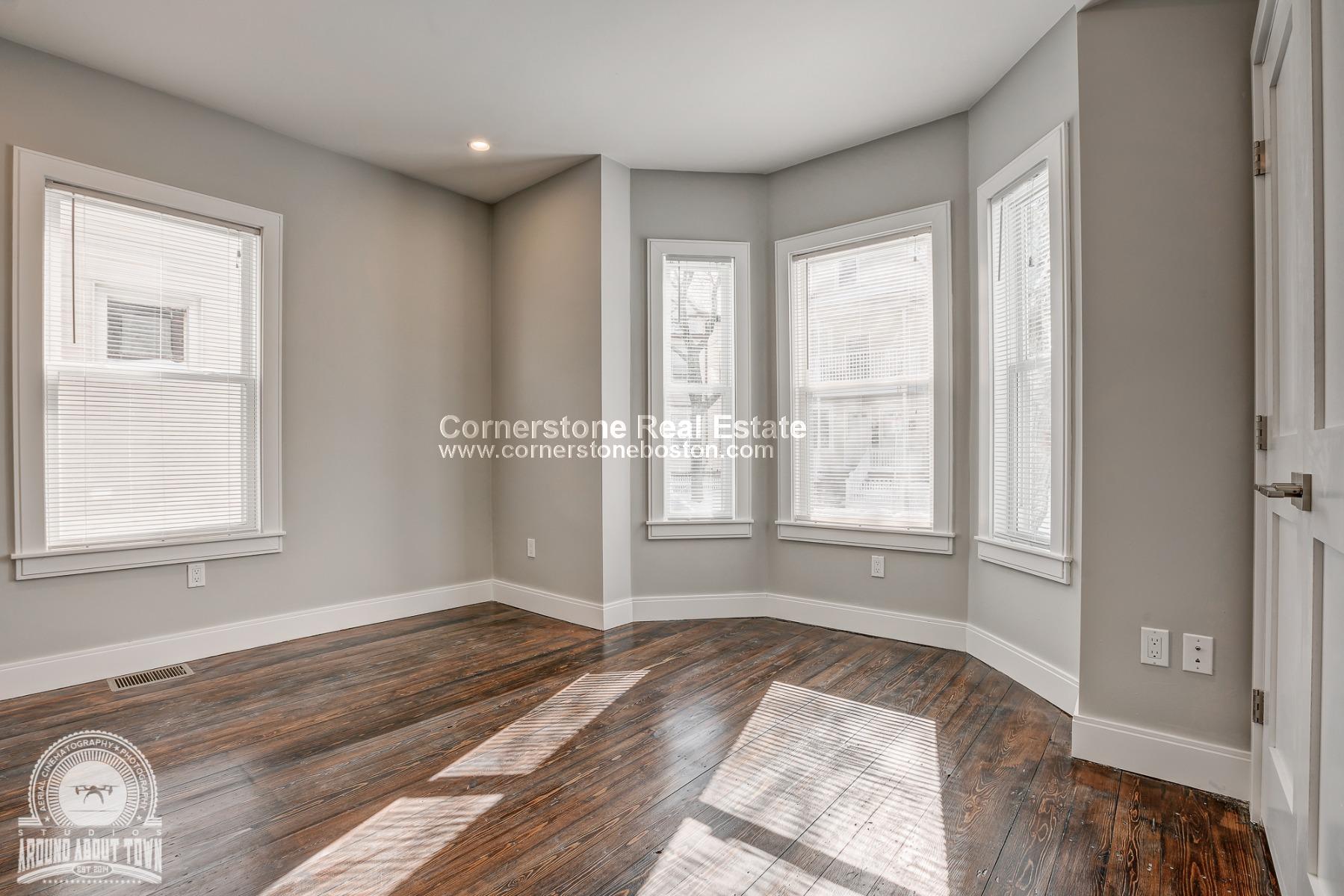 5 bed, 3 bath apartment for rent at 19 Dorset Unit 1, Dorchester — photo 8 of 16