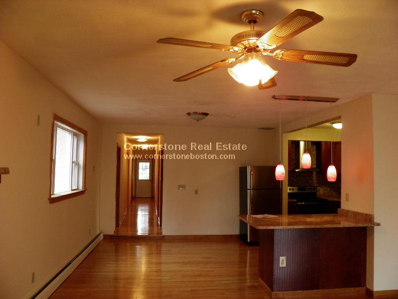 4 bed, 2 bath apartment for rent at 30 Prescott St Unit 1, Union Square — photo 3 of 8
