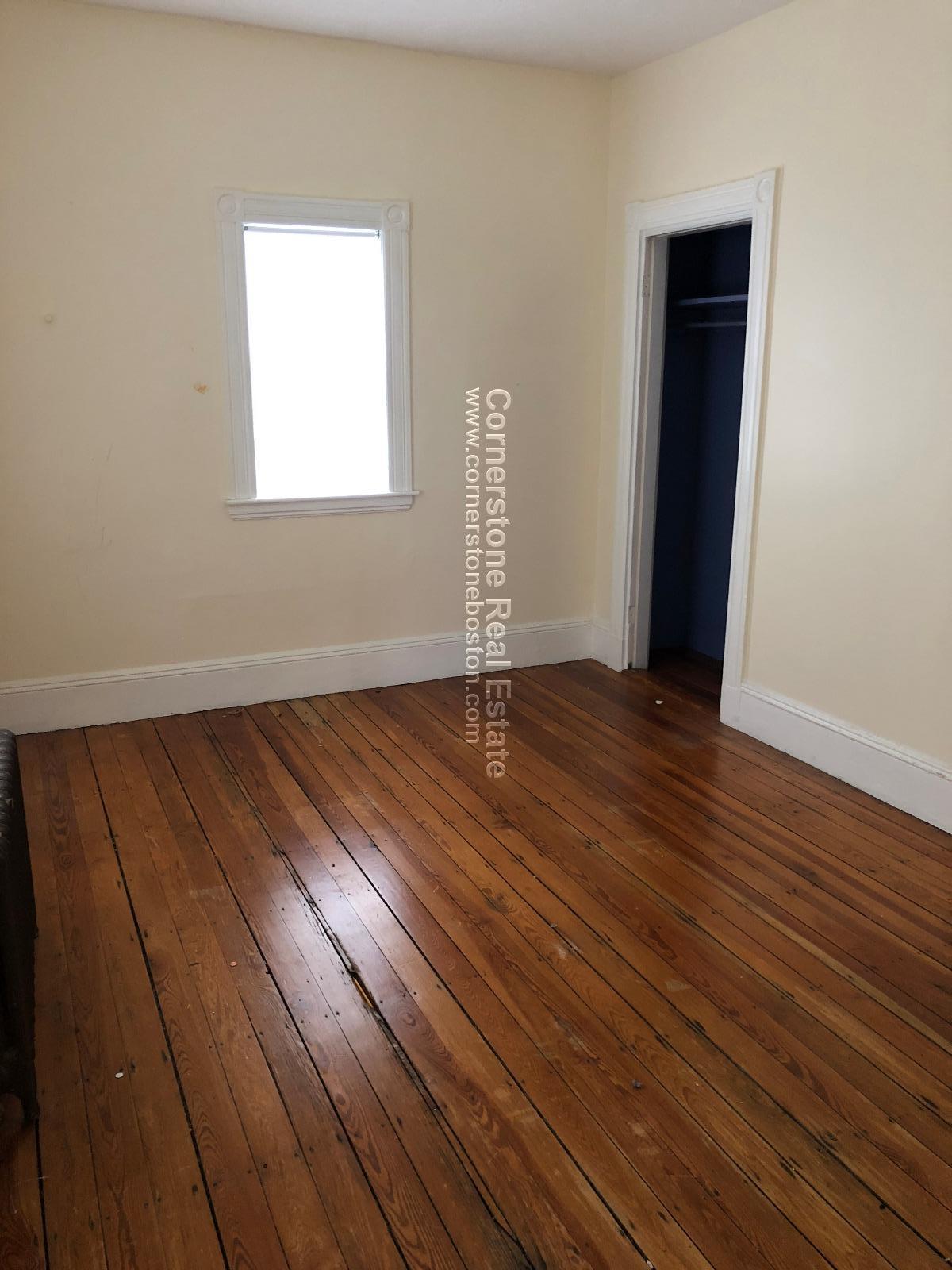 2 bed, 1 bath apartment for rent at 174 Hillside Unit 2, Mission Hill — photo 6 of 8
