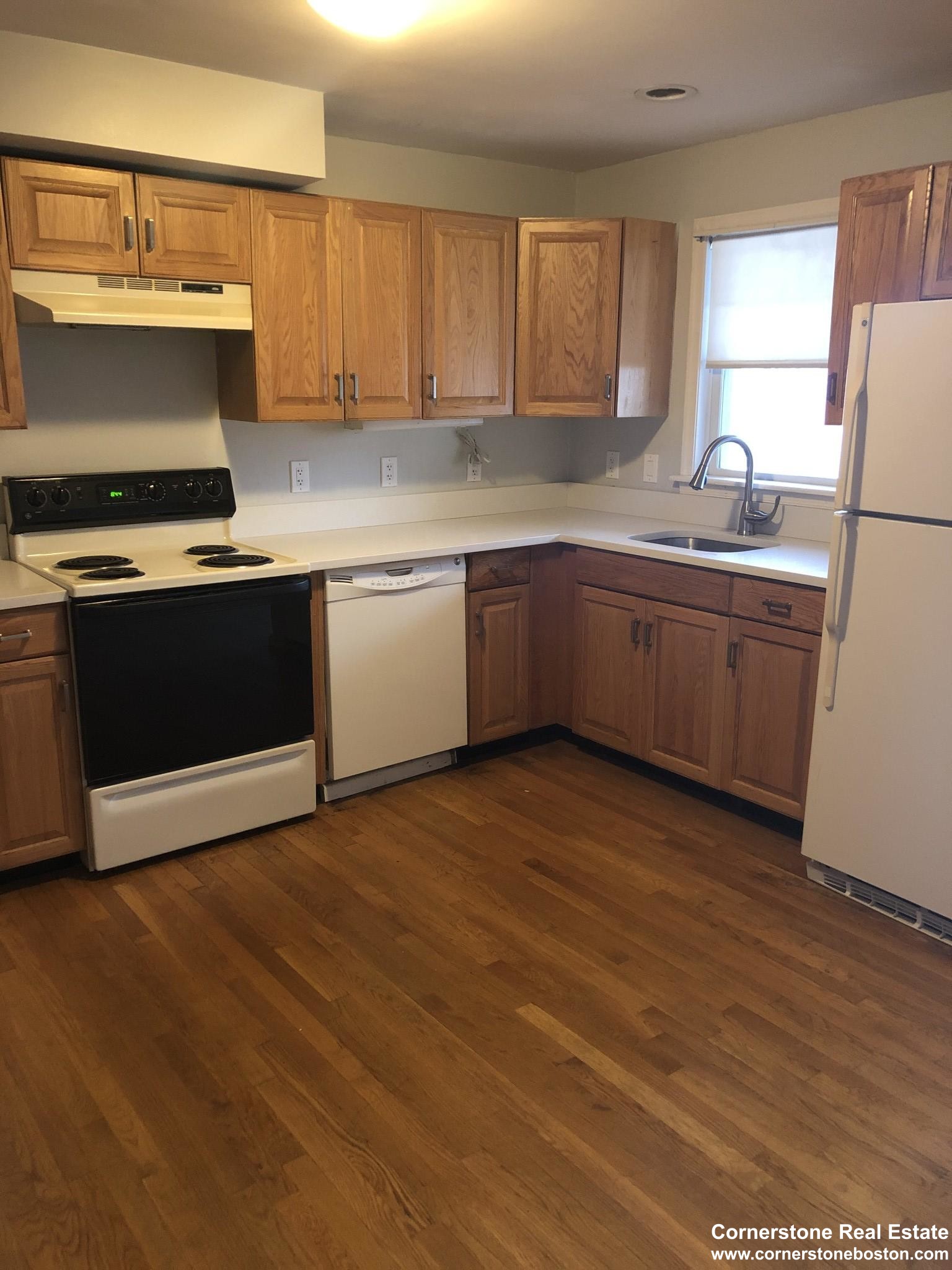 4 bed, 1.5 bath apartment for rent at 60 Hillside Unit 2, Mission Hill