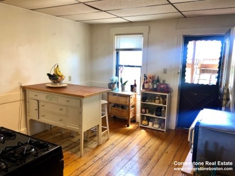 1 bed, 1 bath apartment for rent at 81 Old Harbor St Unit 2, South Boston — photo 6 of 13