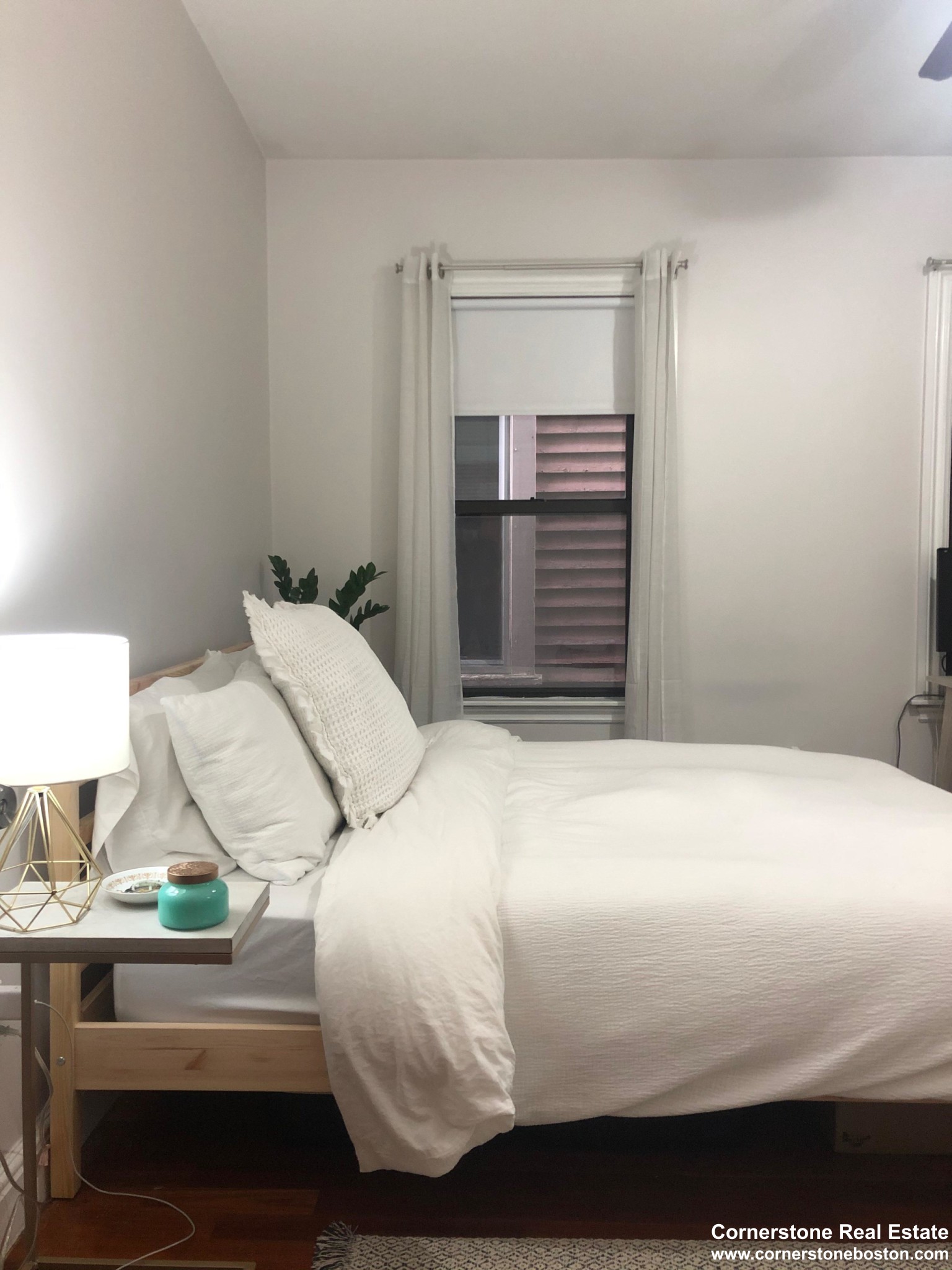 3 bed, 1 bath apartment for rent at 8 Oswald Unit 1, Mission Hill — photo 7 of 9