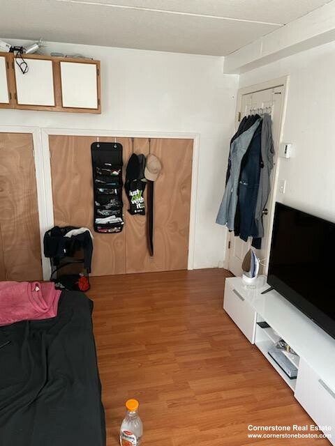 4 bed, 1.5 bath apartment for rent at 89 Lawn, Mission Hill — photo 13 of 13