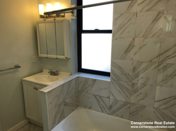 Studio bed, 1 bath apartment for rent at 63 Burbank Unit 15, Fenway — photo 5 of 5