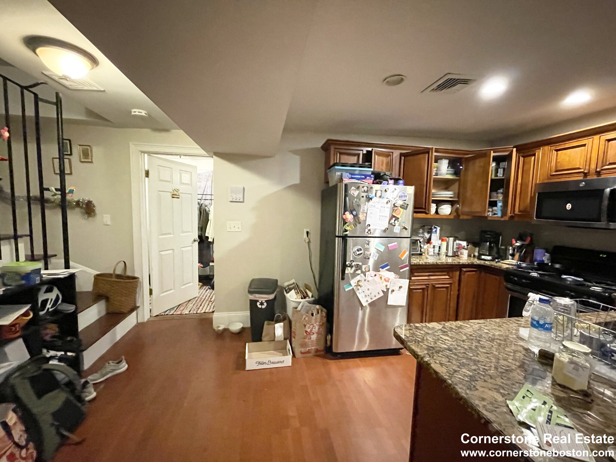 3 bed, 1 bath apartment for rent at 719 Parker Unit 1, Mission Hill — photo 2 of 10