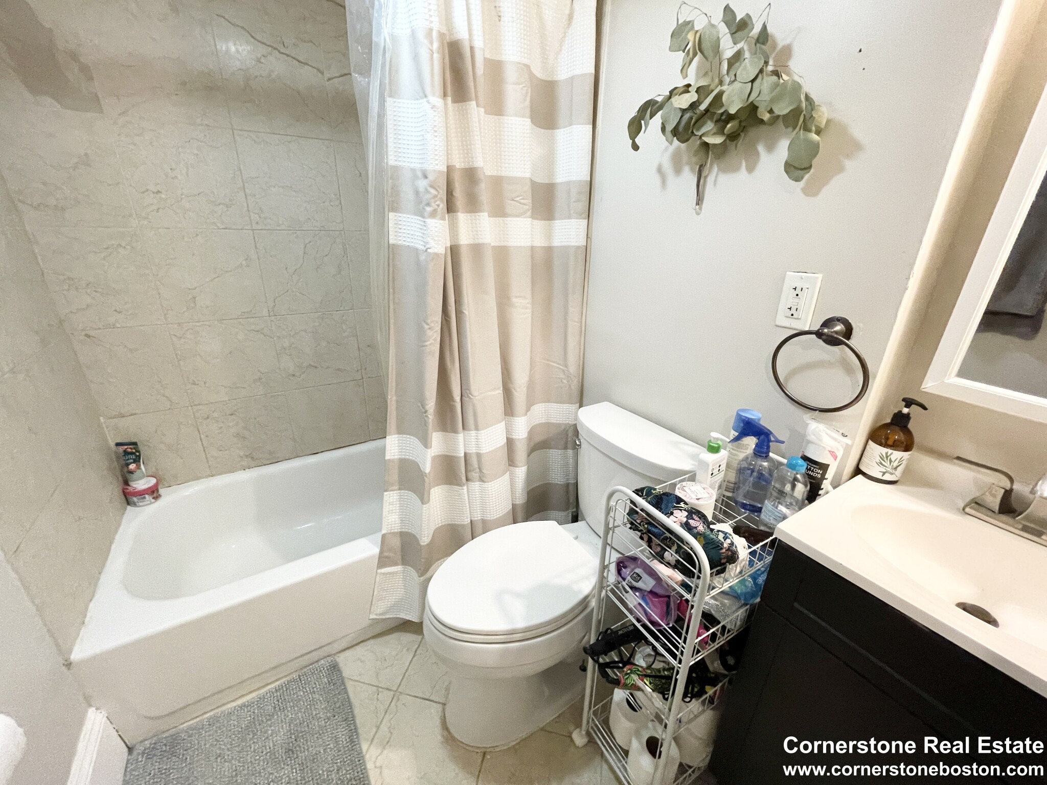 5 bed, 2 bath apartment for rent at 717 Parker Unit 1, Mission Hill — photo 22 of 24