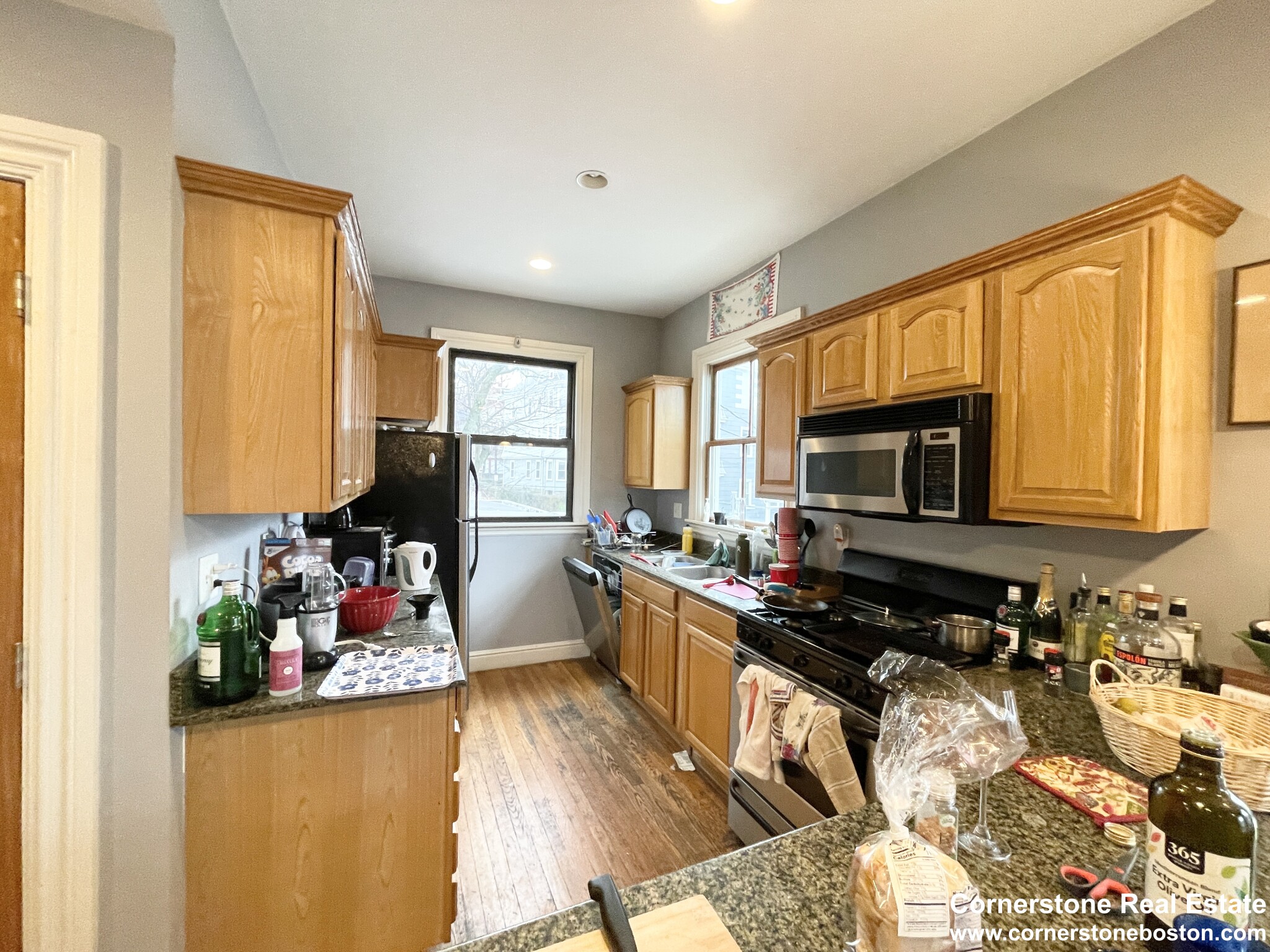 4 bed, 1 bath apartment for rent at 8 Oswald Unit 2, Mission Hill — photo 4 of 16