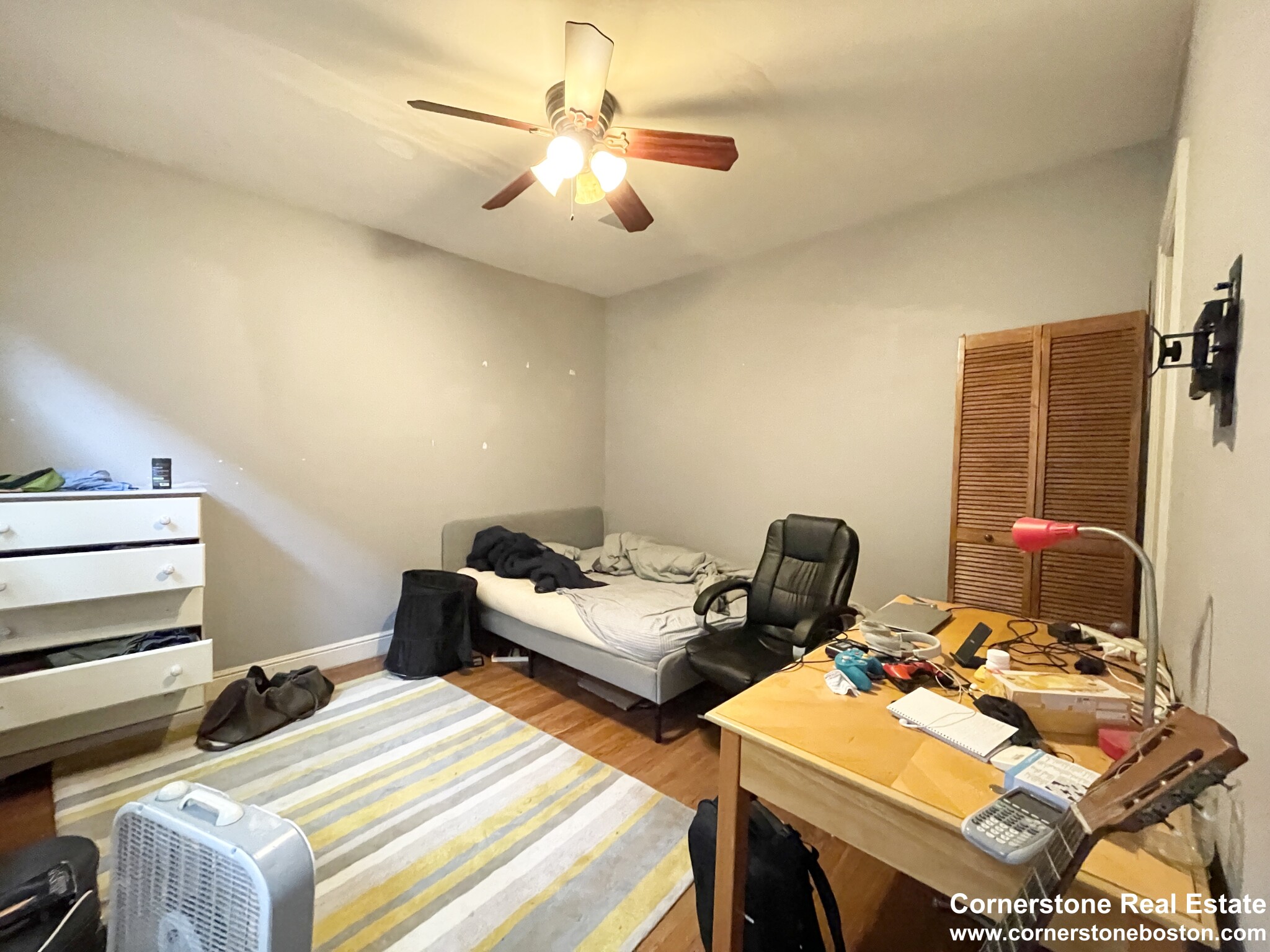 4 bed, 1 bath apartment for rent at 8 Oswald Unit 2, Mission Hill — photo 15 of 16