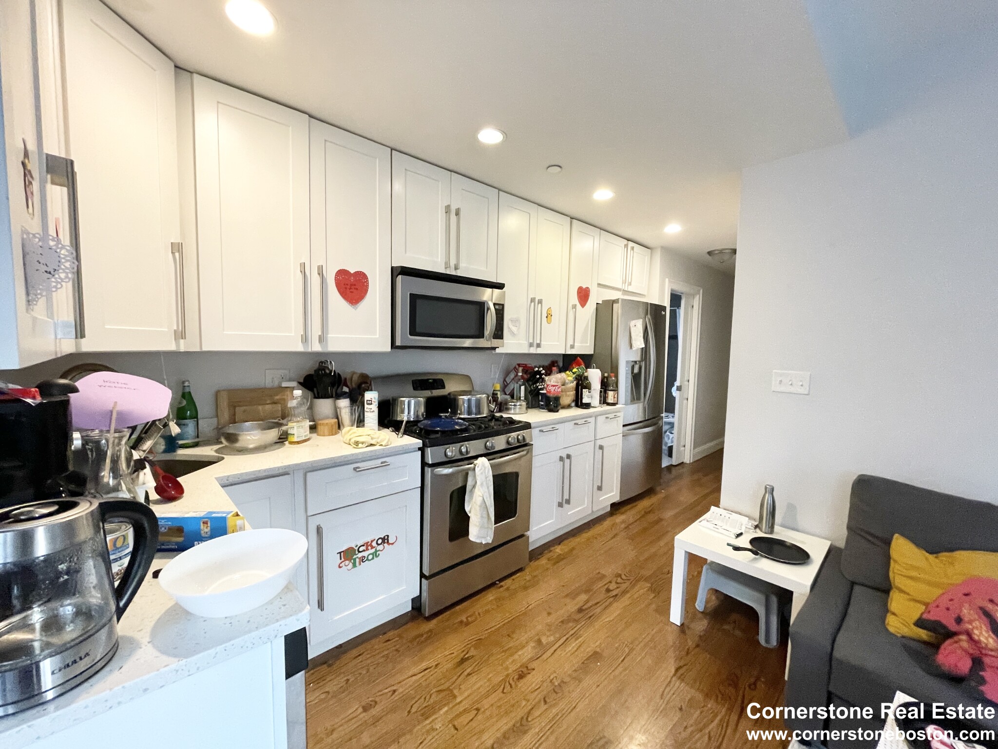3 bed, 1 bath apartment for rent at 800 Parker St Unit 2, Mission Hill