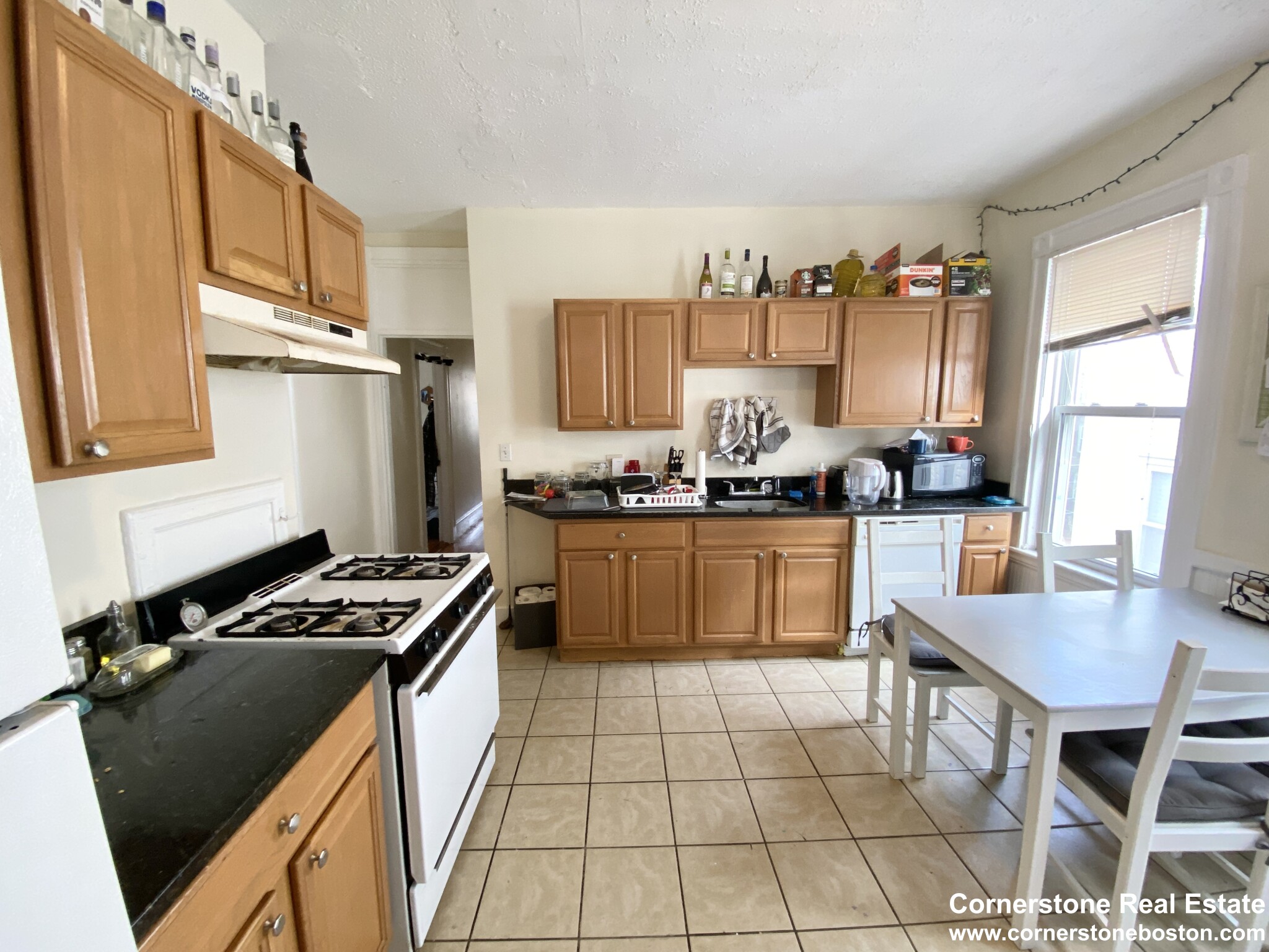4 bed, 1 bath apartment for rent at 55 Calumet St Unit 3, Mission Hill — photo 2 of 19