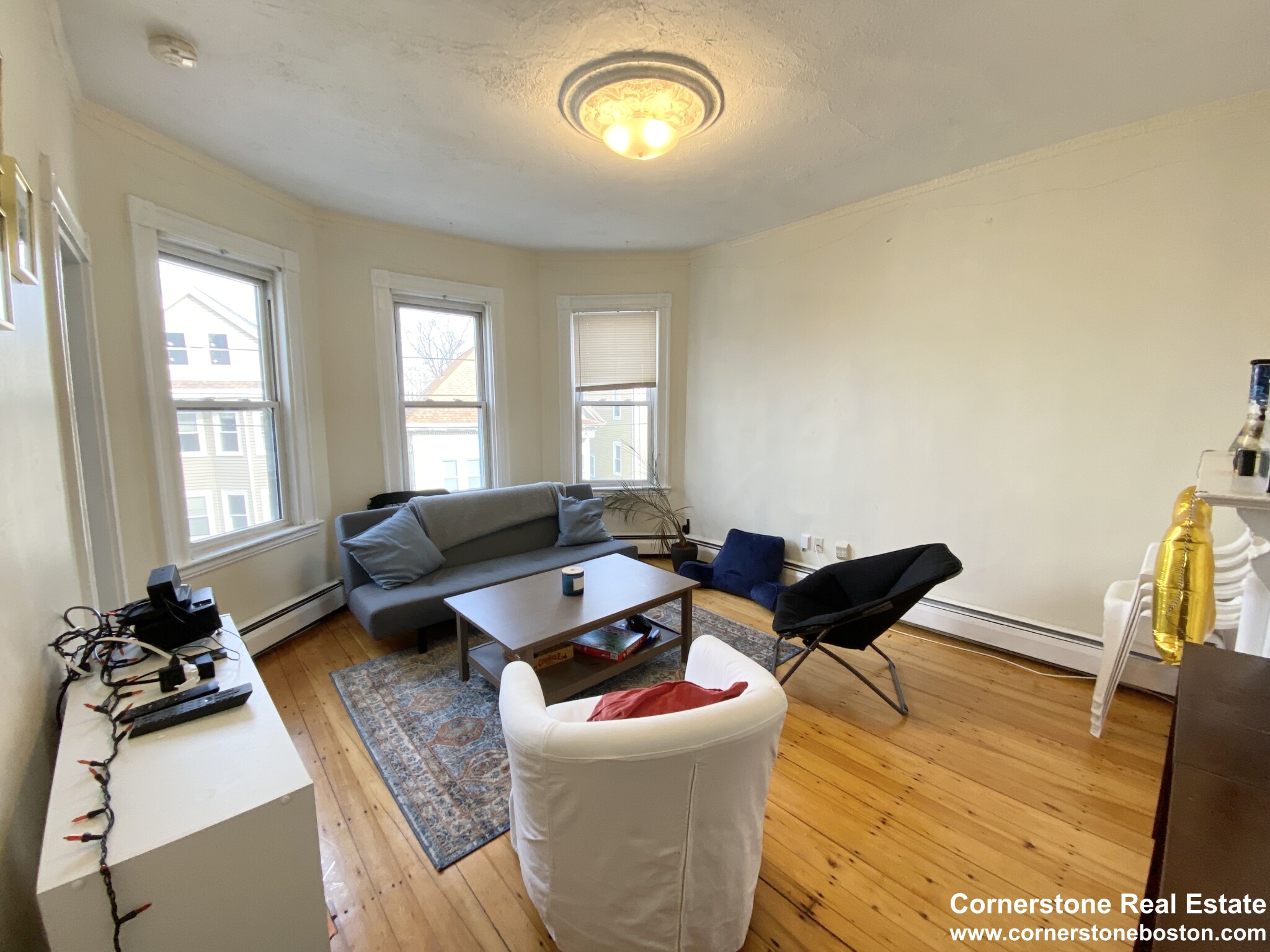 4 bed, 1 bath apartment for rent at 55 Calumet St Unit 3, Mission Hill — photo 4 of 19