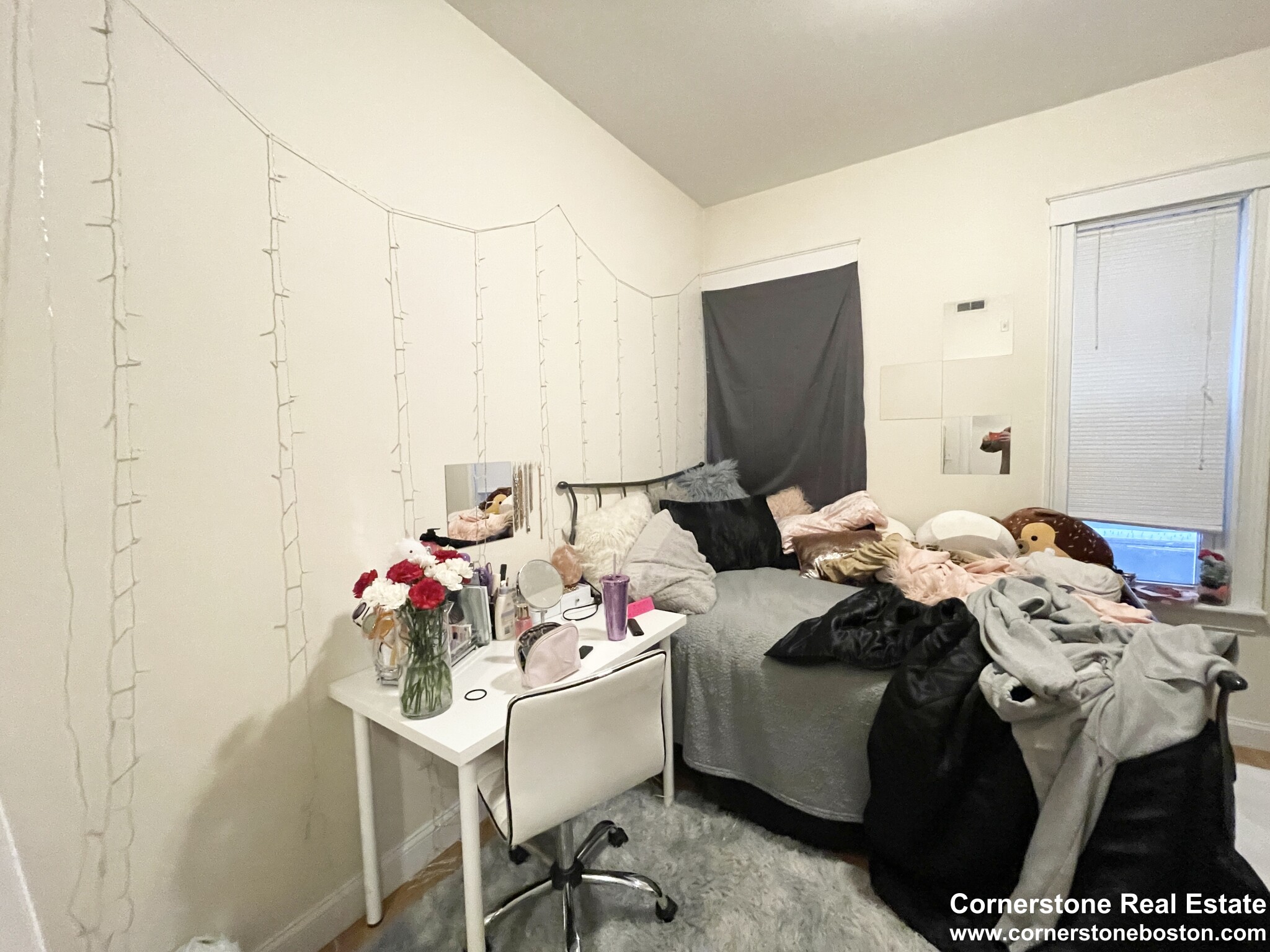 4 bed, 2 bath apartment for rent at 1625 Tremont Unit 2, Mission Hill — photo 16 of 22