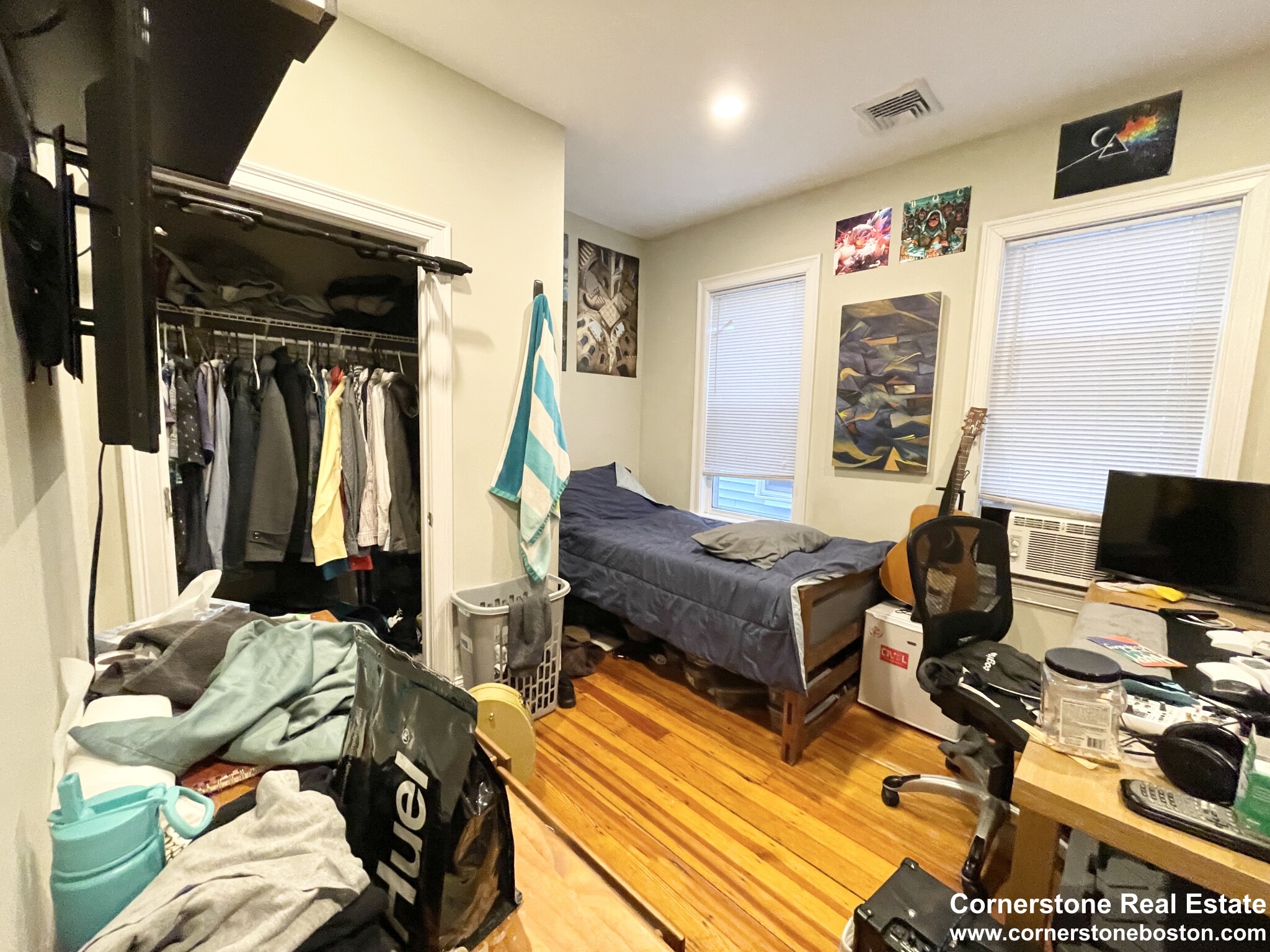 5 bed, 2 bath apartment for rent at 148 Hillside Unit 2, Mission Hill — photo 12 of 18