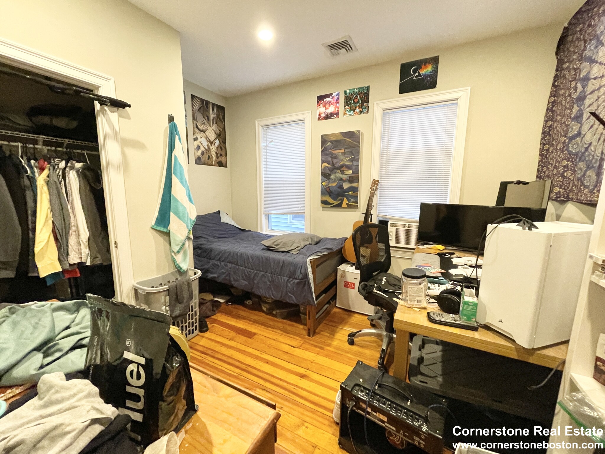 5 bed, 2 bath apartment for rent at 148 Hillside Unit 2, Mission Hill — photo 13 of 18