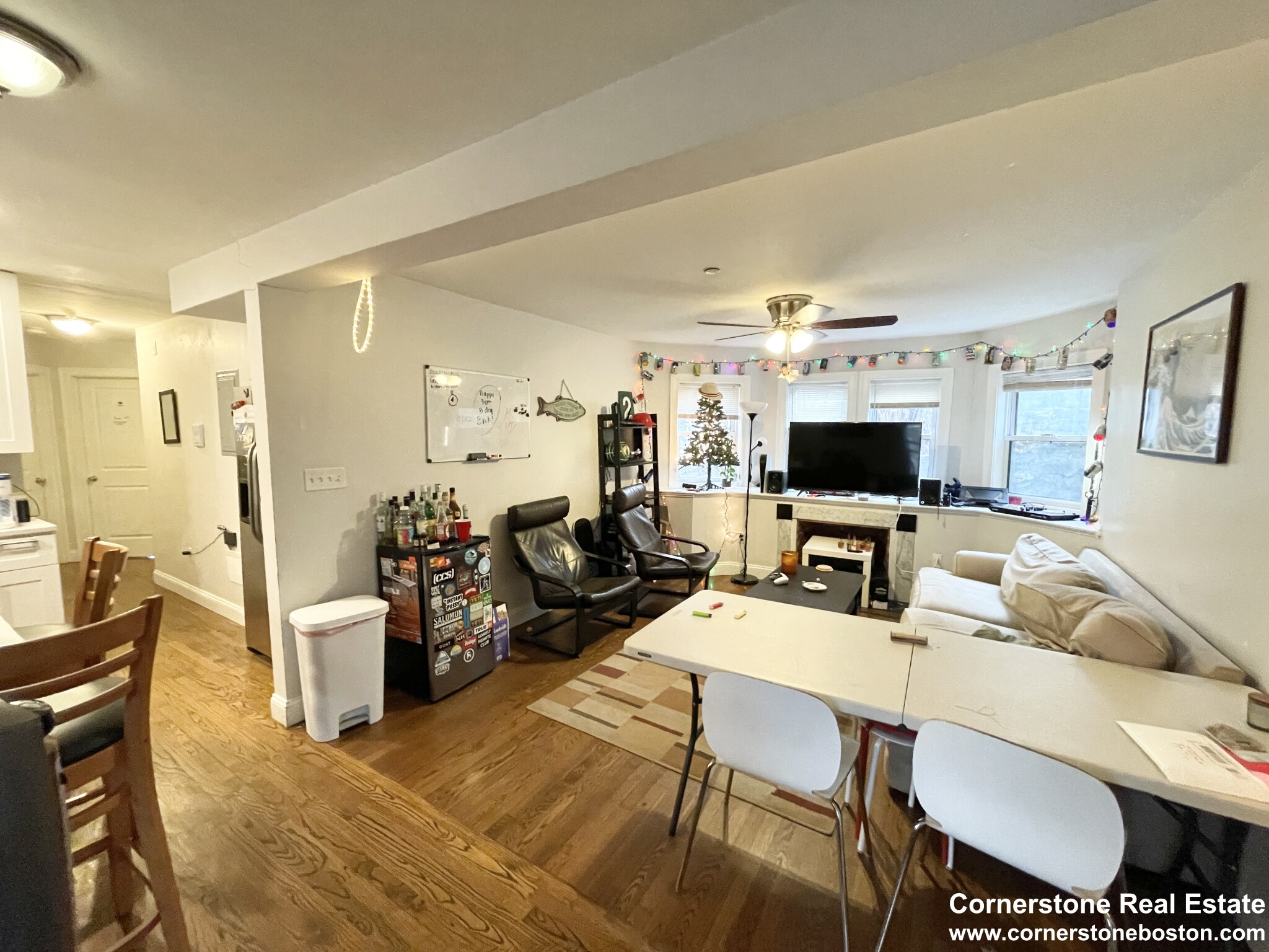 5 bed, 2 bath apartment for rent at 800 Parker St Unit 1, Mission Hill — photo 2 of 22