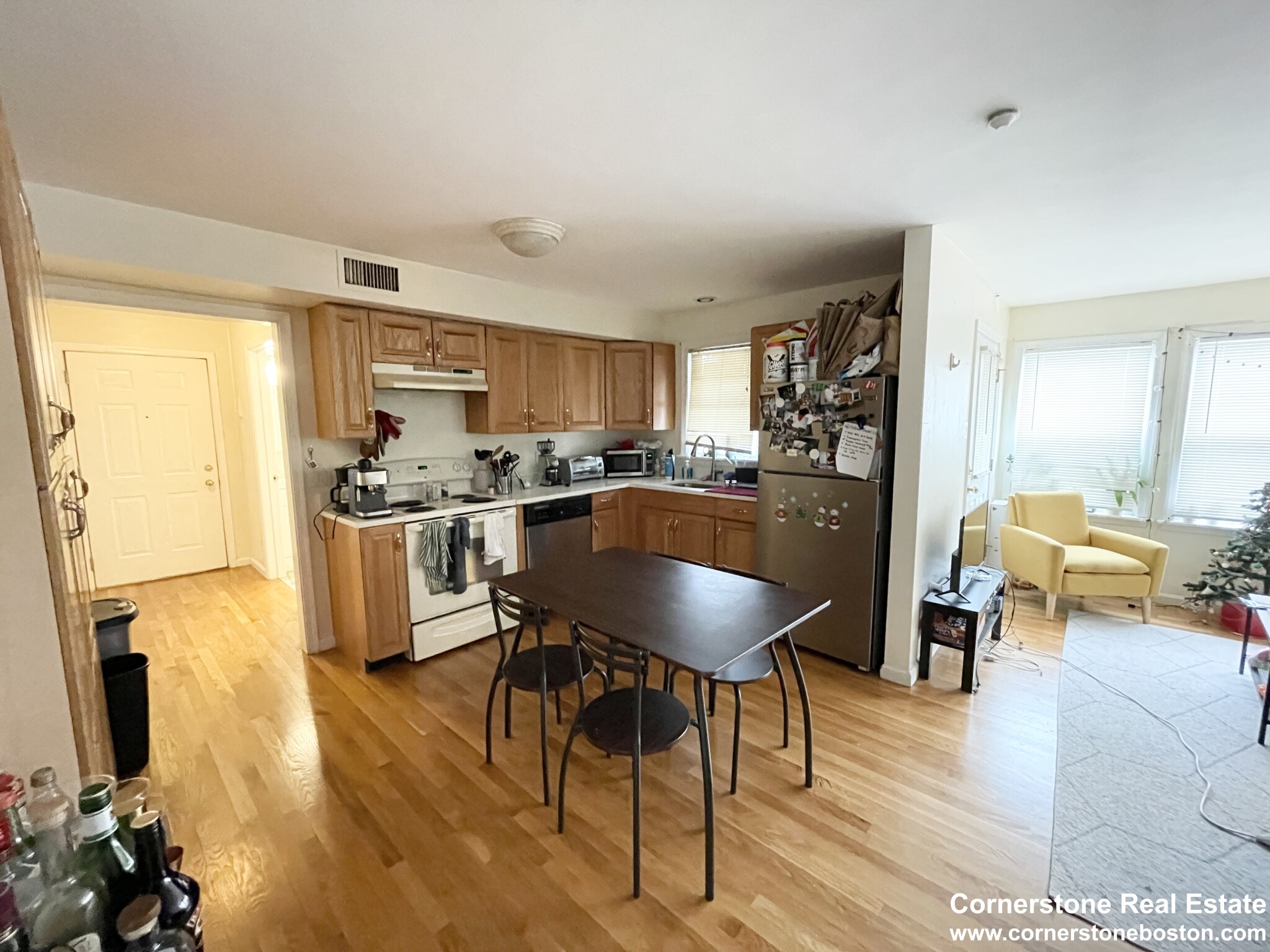 4 bed, 1.5 bath apartment for rent at 60 Hillside Unit 1, Mission Hill — photo 7 of 14