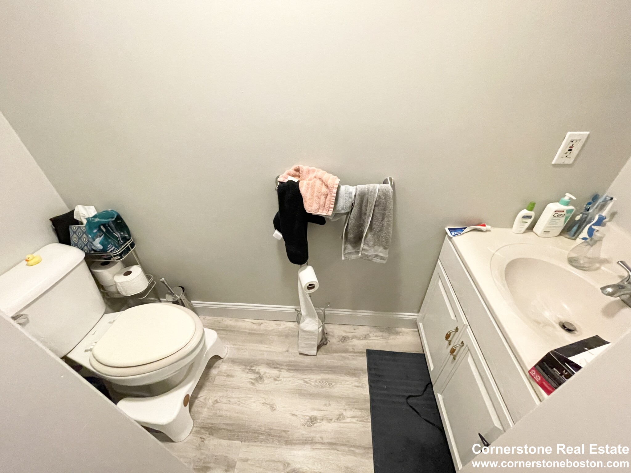 4 bed, 1.5 bath apartment for rent at 60 Hillside Unit 1, Mission Hill — photo 14 of 14