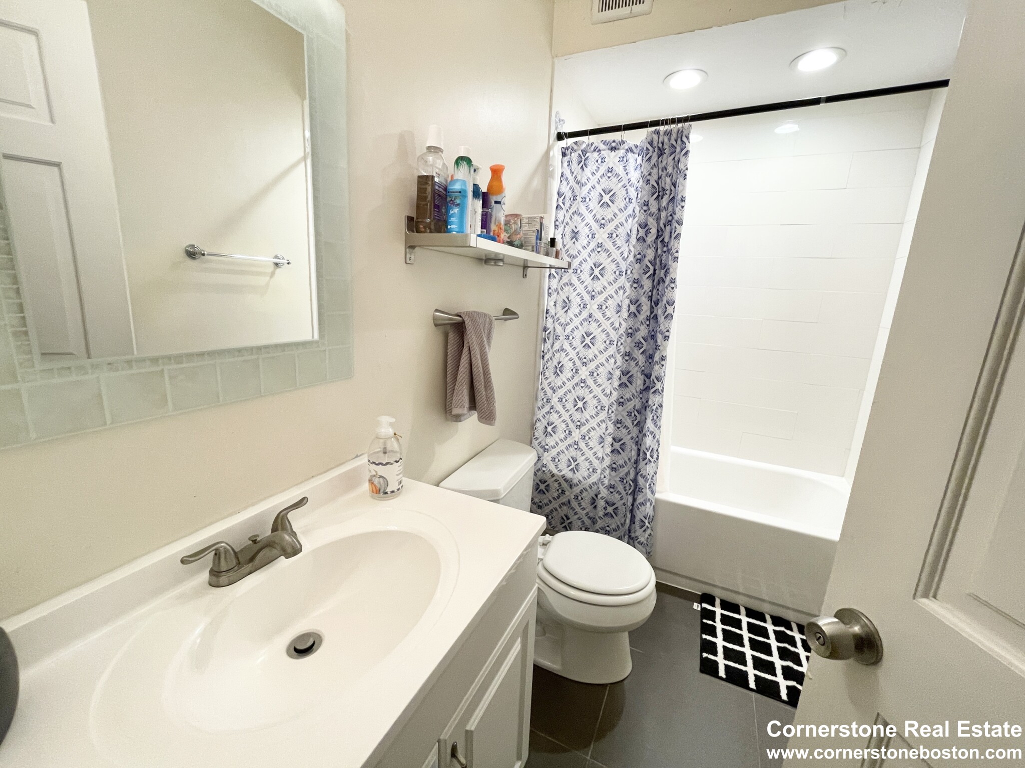 45 Hemenway St, Fenway