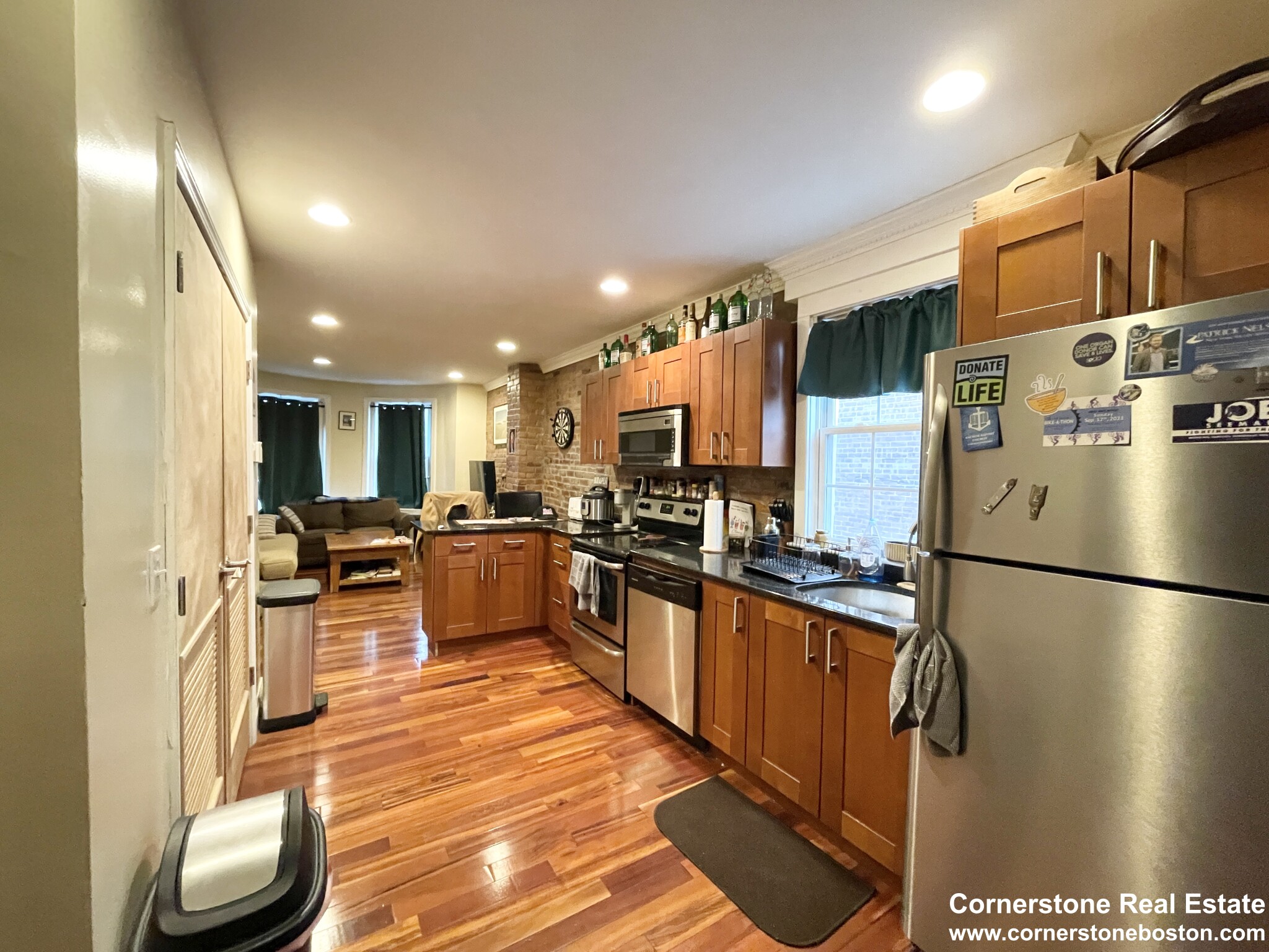 2 bed, 1 bath apartment for rent at 9 Warwick Unit 1, South End — photo 5 of 12