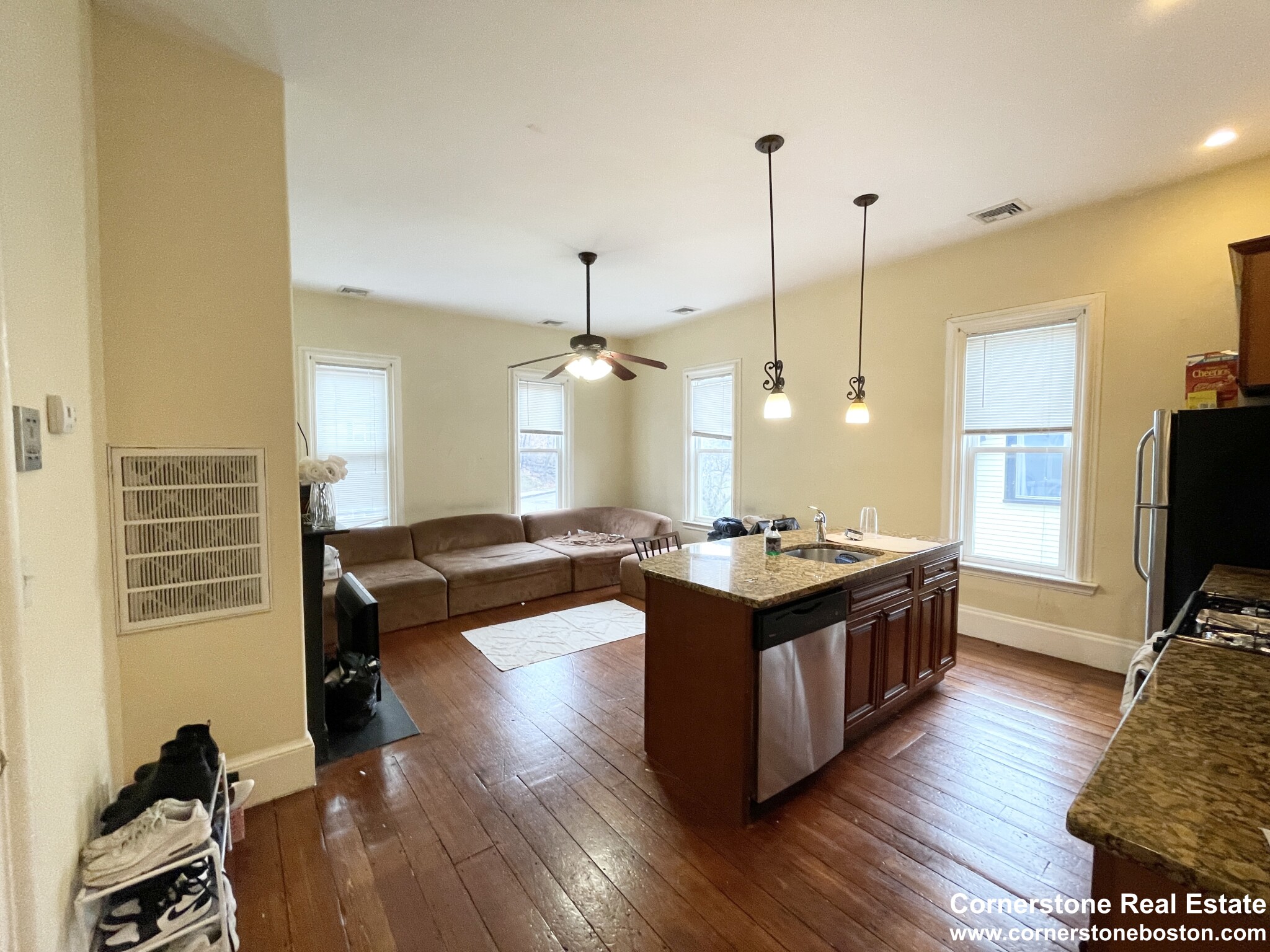 2 bed, 1 bath apartment for rent at 135 Hillside St Unit 3, Mission Hill — photo 2 of 24