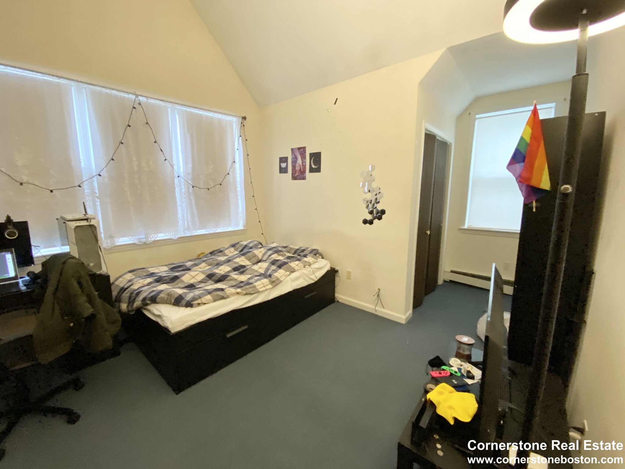 4 bed, 2 bath apartment for rent at 48 Hillside Unit 4, Mission Hill — photo 5 of 24
