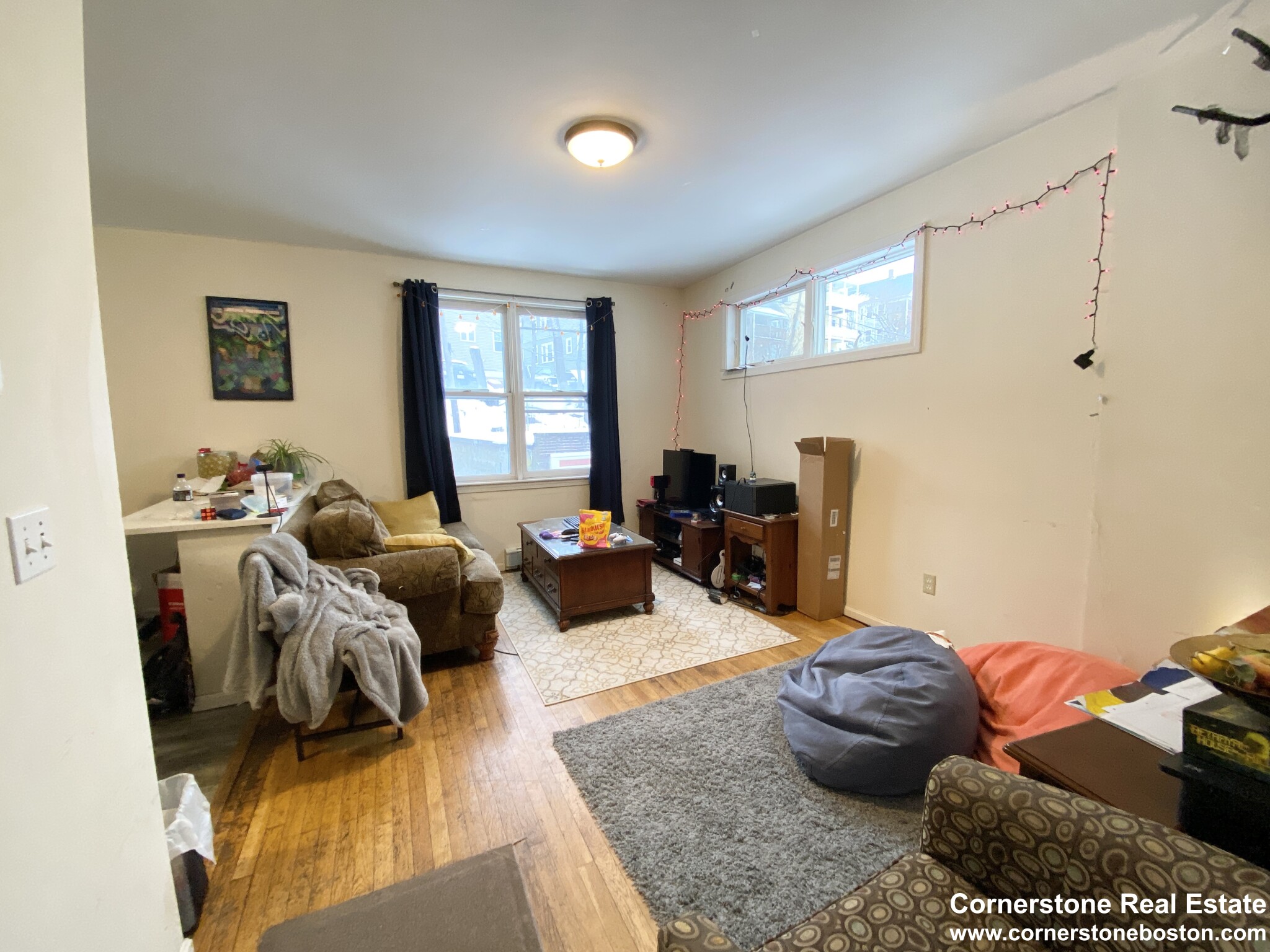 4 bed, 2 bath apartment for rent at 48 Hillside Unit 4, Mission Hill