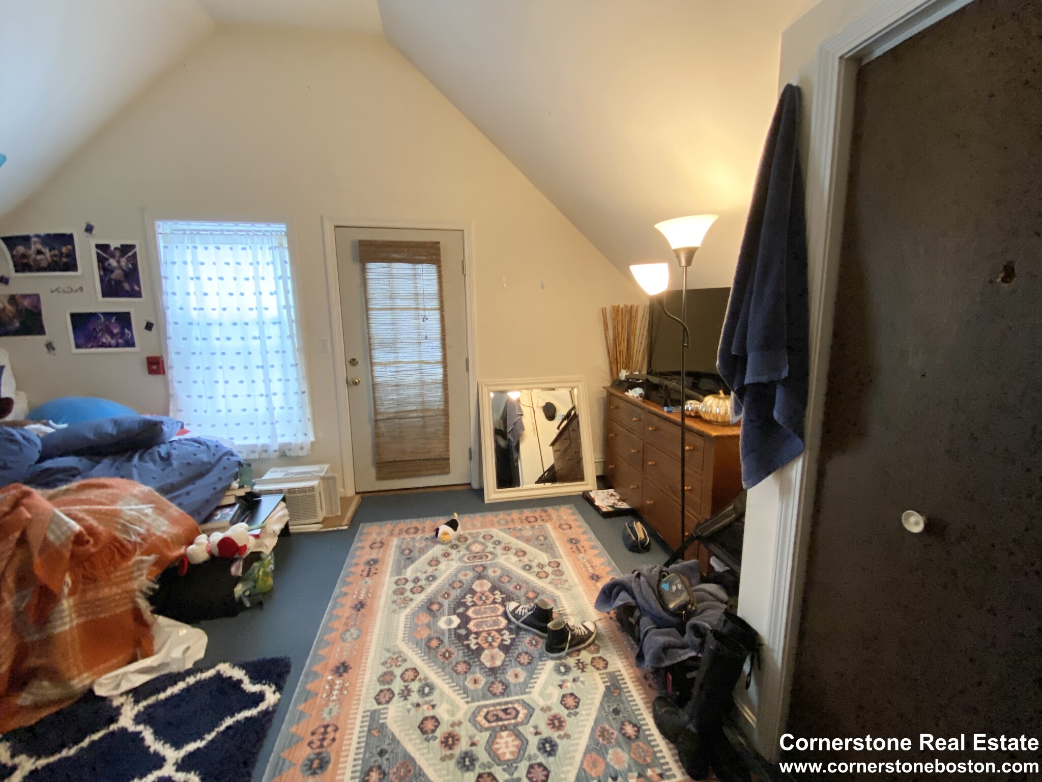 4 bed, 2 bath apartment for rent at 48 Hillside Unit 4, Mission Hill — photo 23 of 24