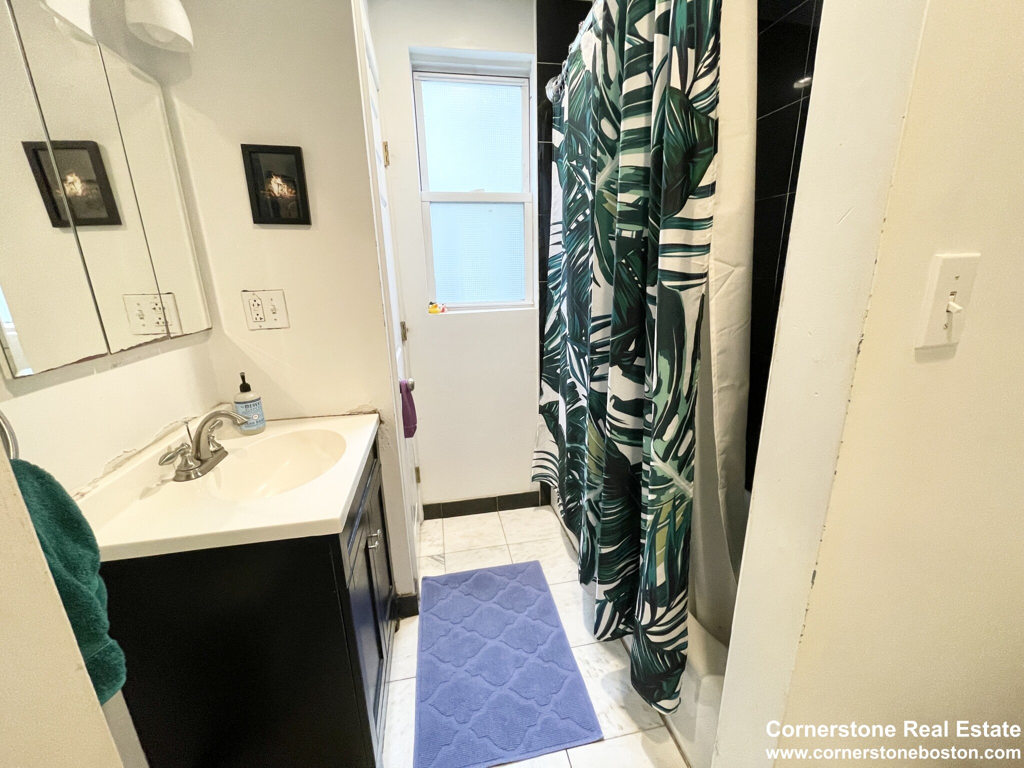 3 bed, 2 bath apartment for rent at 54 Calumet Unit 2, Mission Hill — photo 10 of 18