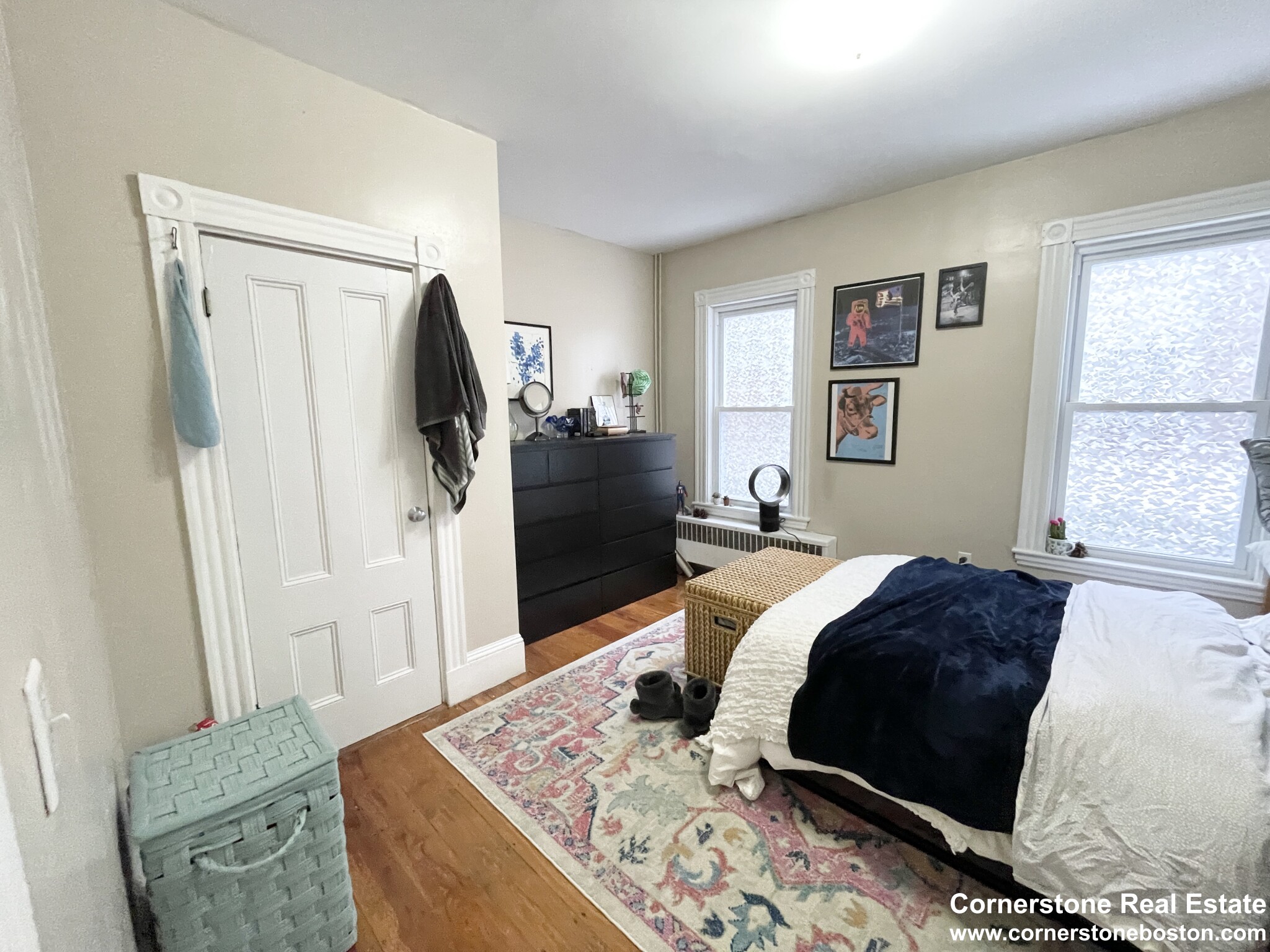 3 bed, 2 bath apartment for rent at 54 Calumet Unit 2, Mission Hill — photo 2 of 18