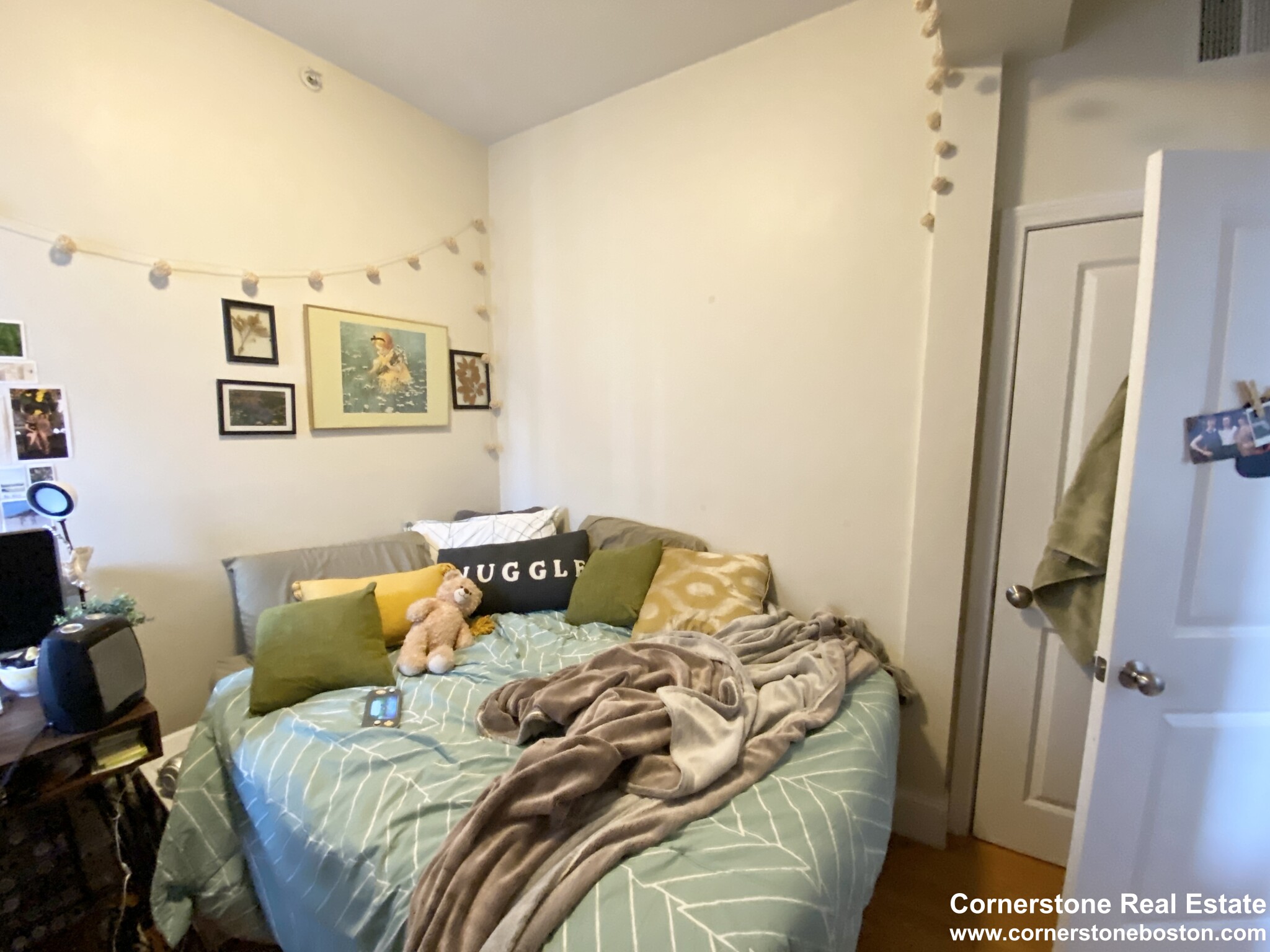 3 bed, 1 bath apartment for rent at 16 Burney Unit 4, Mission Hill — photo 10 of 17