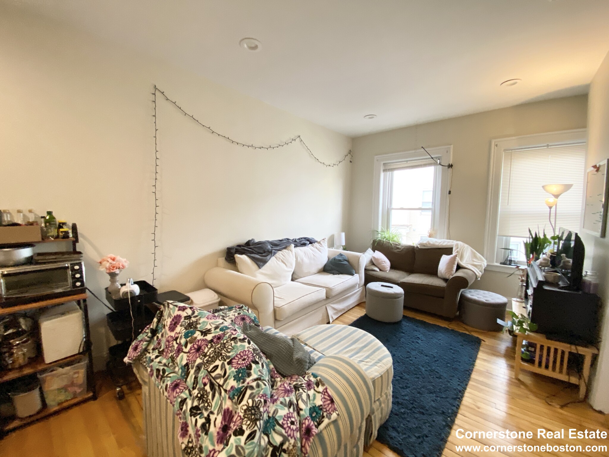 3 bed, 1 bath apartment for rent at 16 Burney Unit 4, Mission Hill — photo 3 of 17
