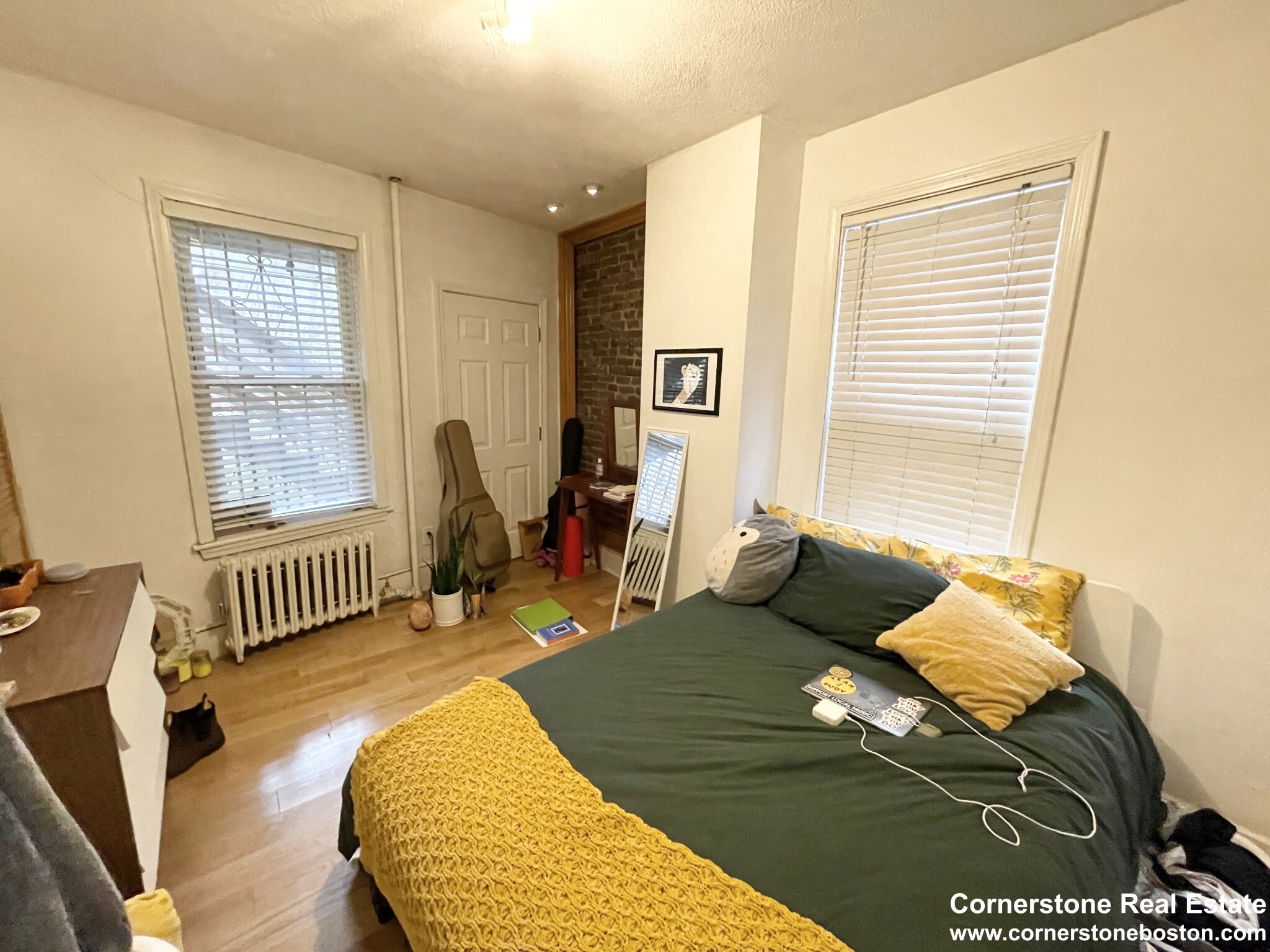 4 bed, 1 bath apartment for rent at 863 Huntington Ave Unit 2, Mission Hill — photo 10 of 16