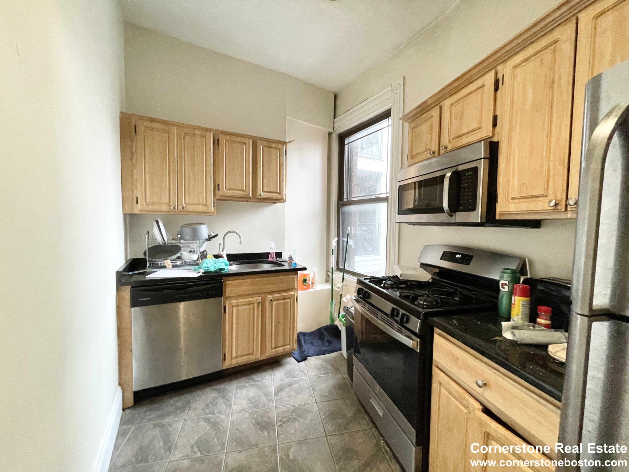 3 bed, 1 bath apartment for rent at 1451 Tremont Unit 2R, Mission Hill — photo 15 of 15