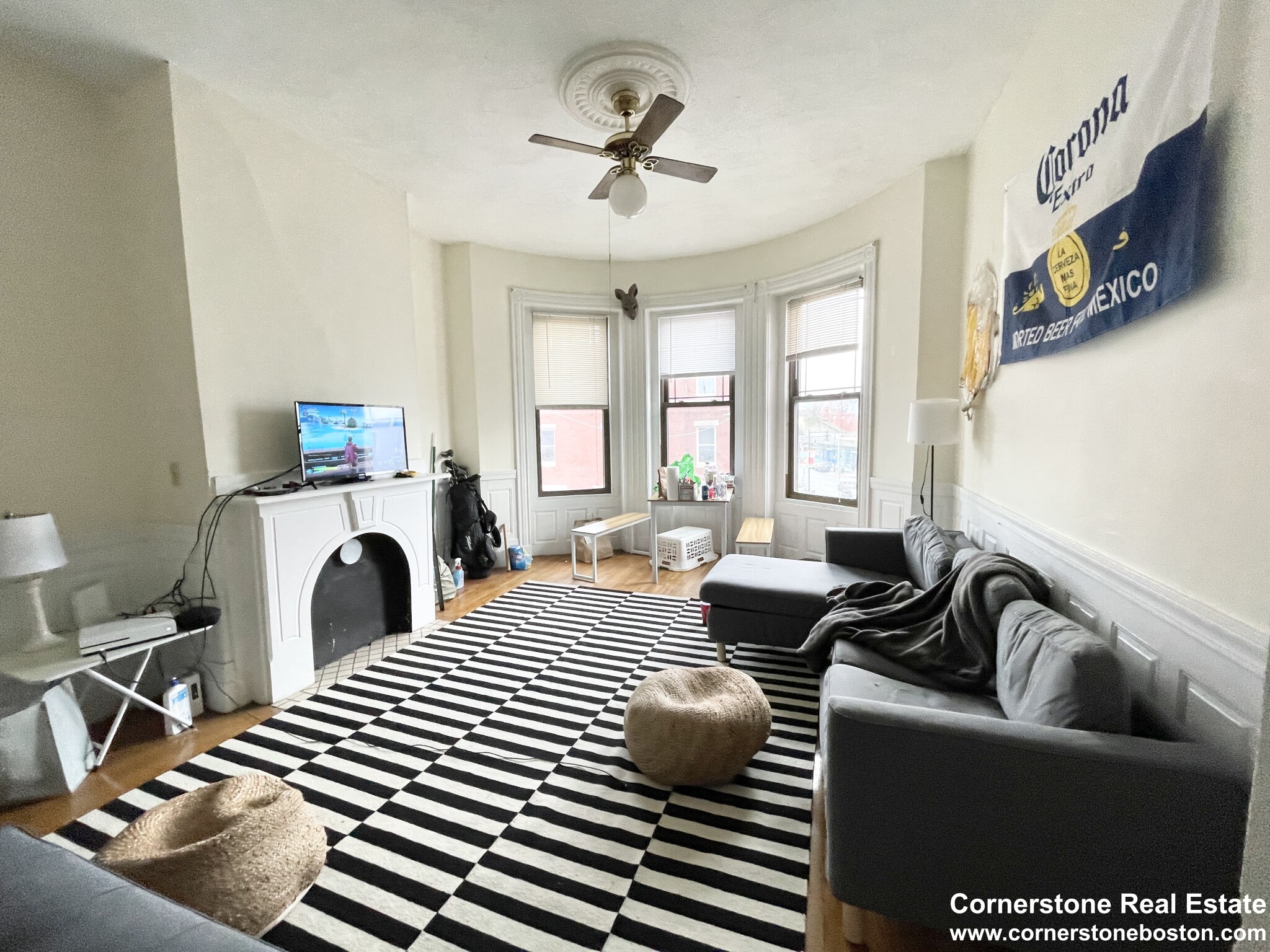 3 bed, 1 bath apartment for rent at 1451 Tremont Unit 2R, Mission Hill