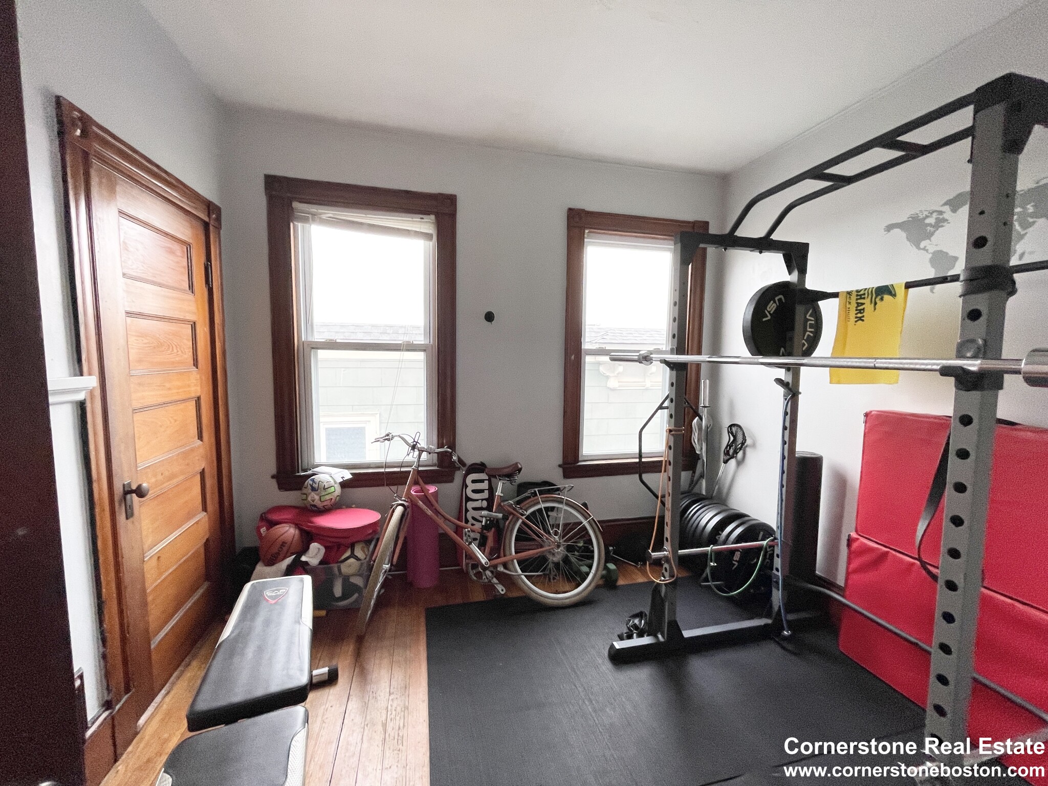 4 bed, 1 bath apartment for rent at 43 Parker Hill Ave Unit 3, Mission Hill — photo 5 of 16