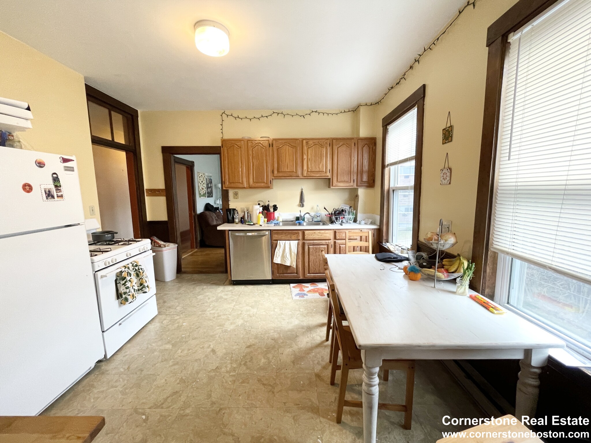 4 bed, 1 bath apartment for rent at 43 Parker Hill Ave Unit 3, Mission Hill — photo 14 of 16
