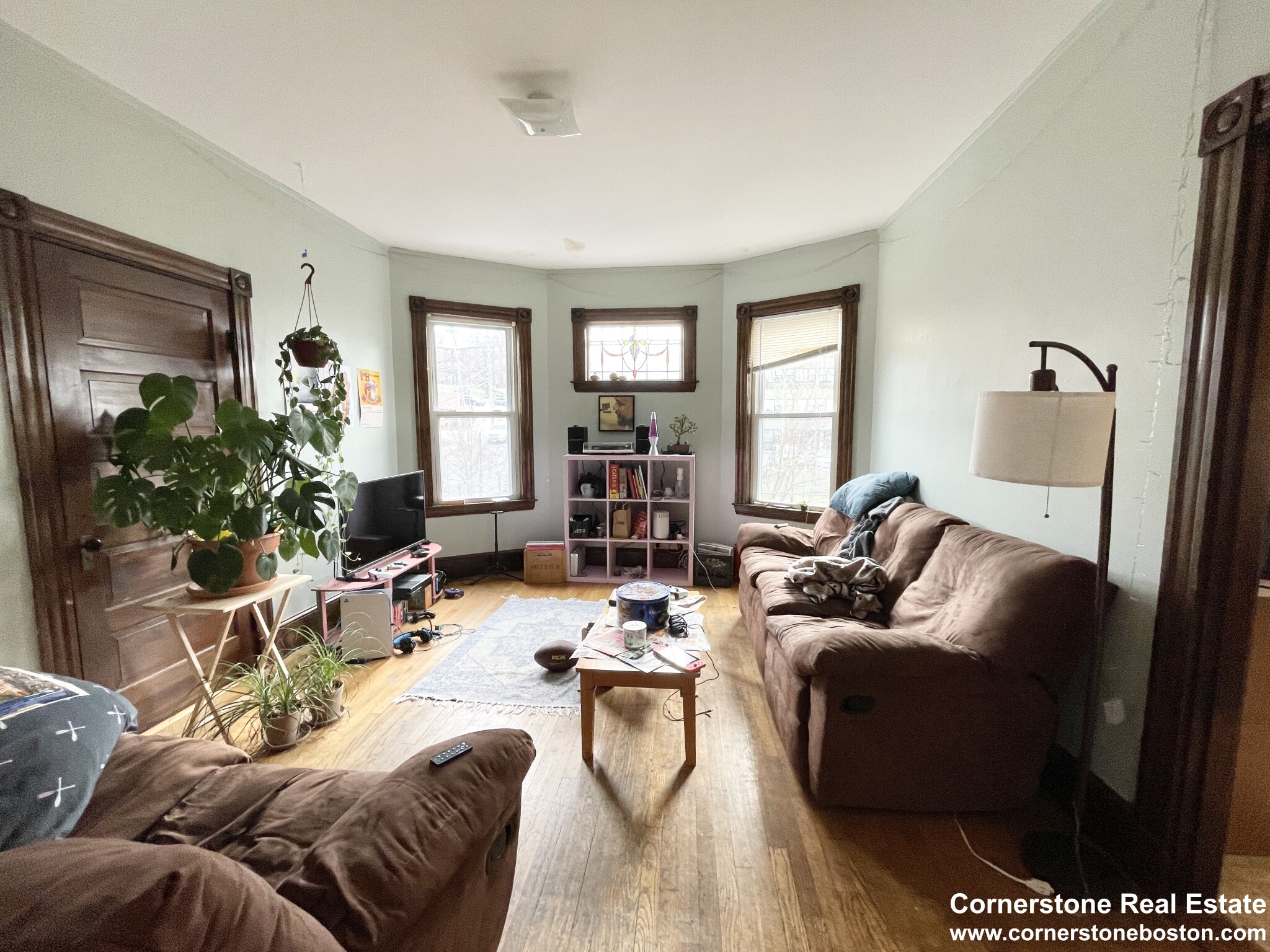 4 bed, 1 bath apartment for rent at 43 Parker Hill Ave Unit 3, Mission Hill — photo 1 of 16