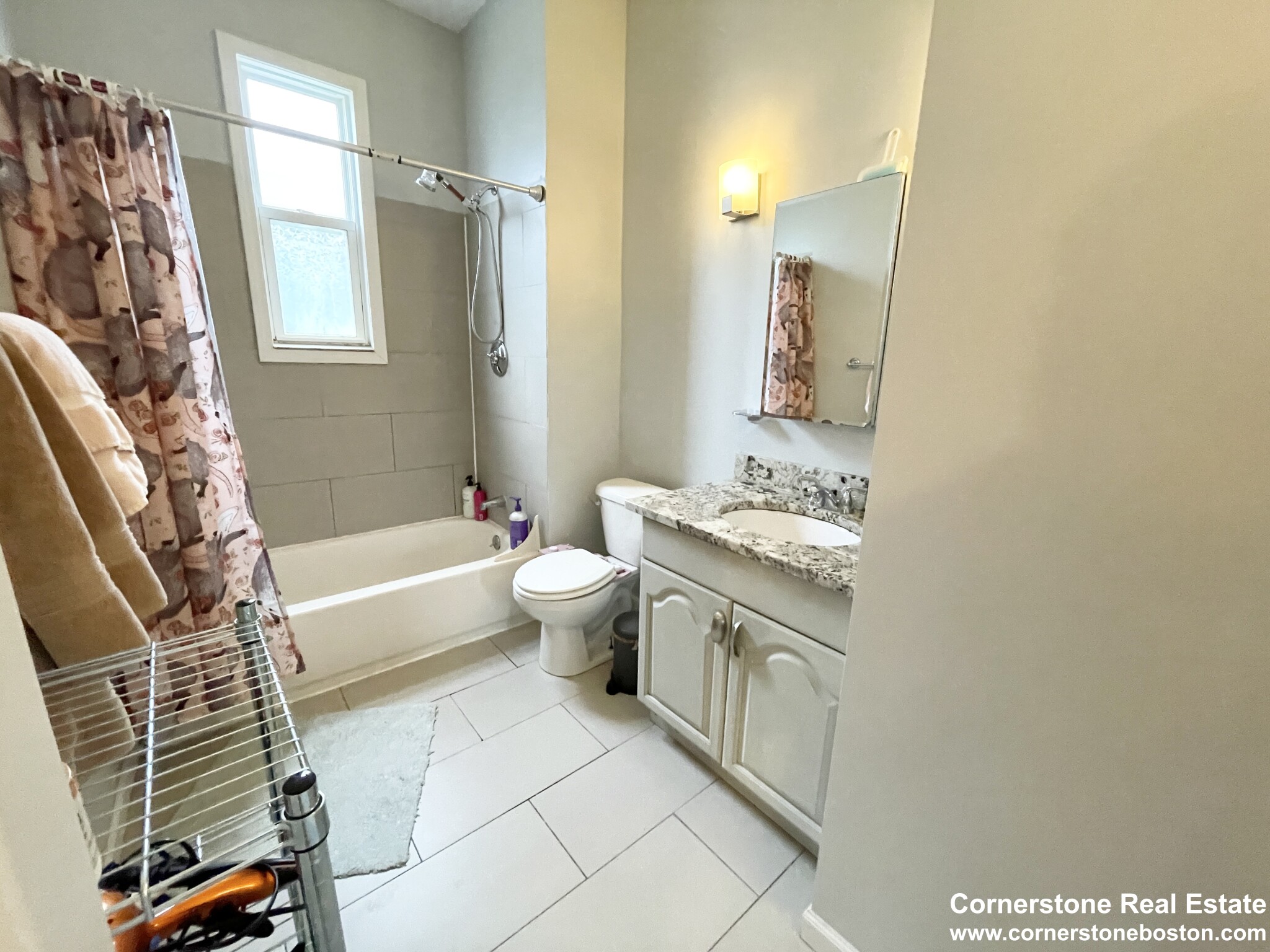 3 bed, 1 bath apartment for rent at 109 Heath St Unit 3, Mission Hill — photo 2 of 13