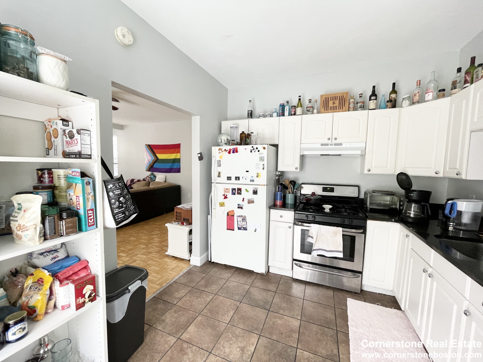 3 bed, 1 bath apartment for rent at 109 Heath St Unit 3, Mission Hill — photo 12 of 13