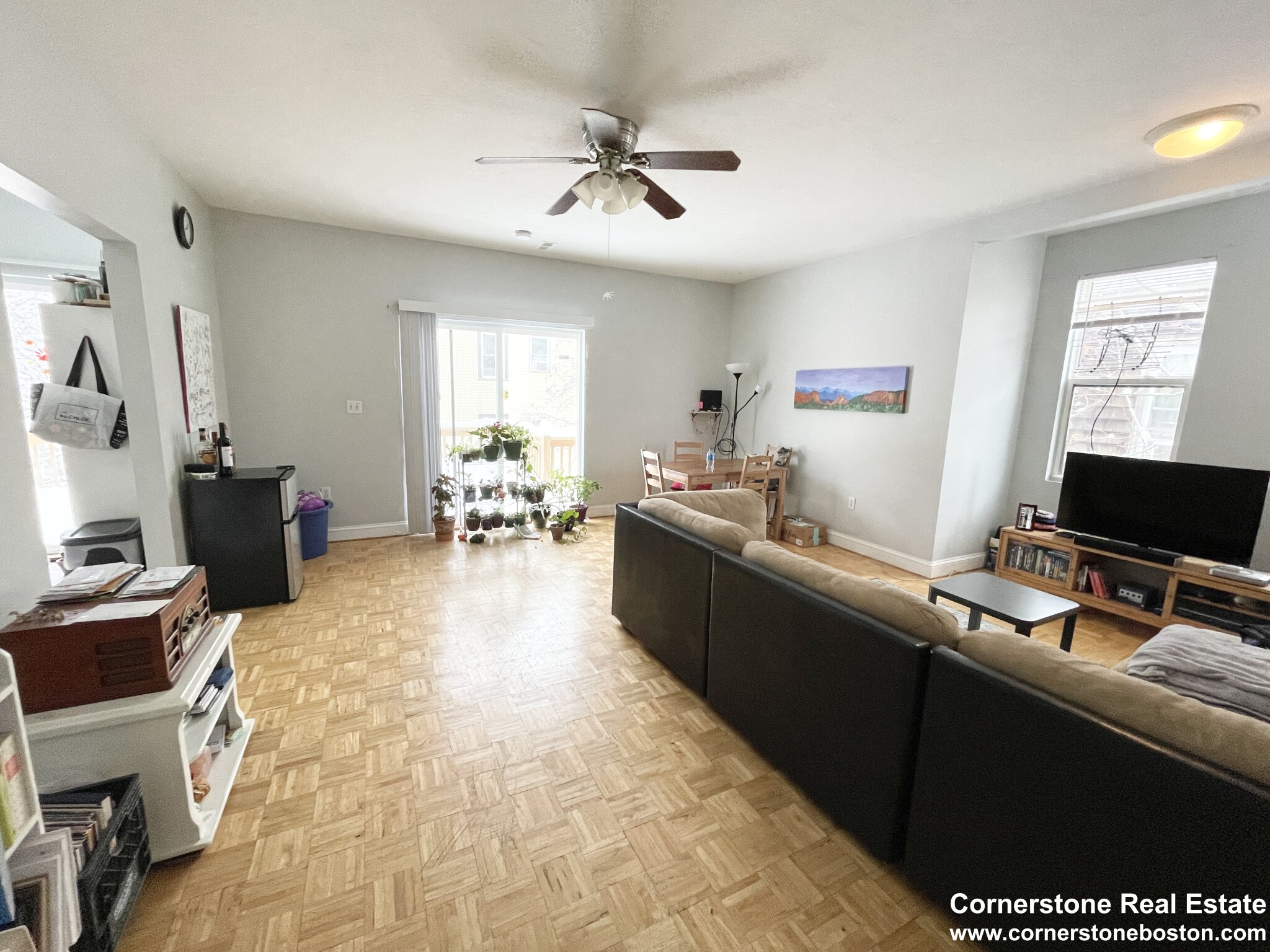 3 bed, 1 bath apartment for rent at 109 Heath St Unit 3, Mission Hill — photo 11 of 13
