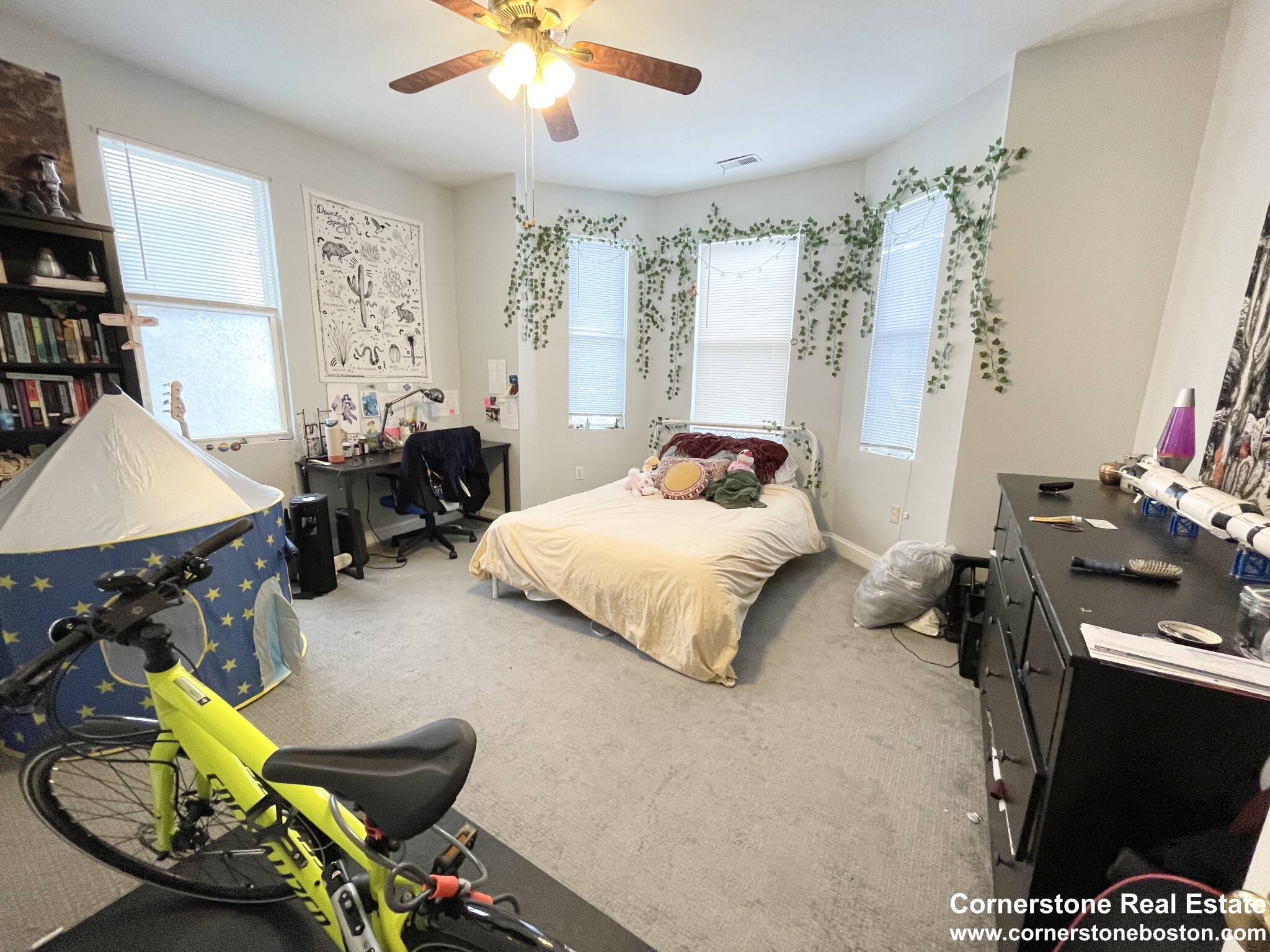 3 bed, 1 bath apartment for rent at 109 Heath St Unit 3, Mission Hill — photo 8 of 13