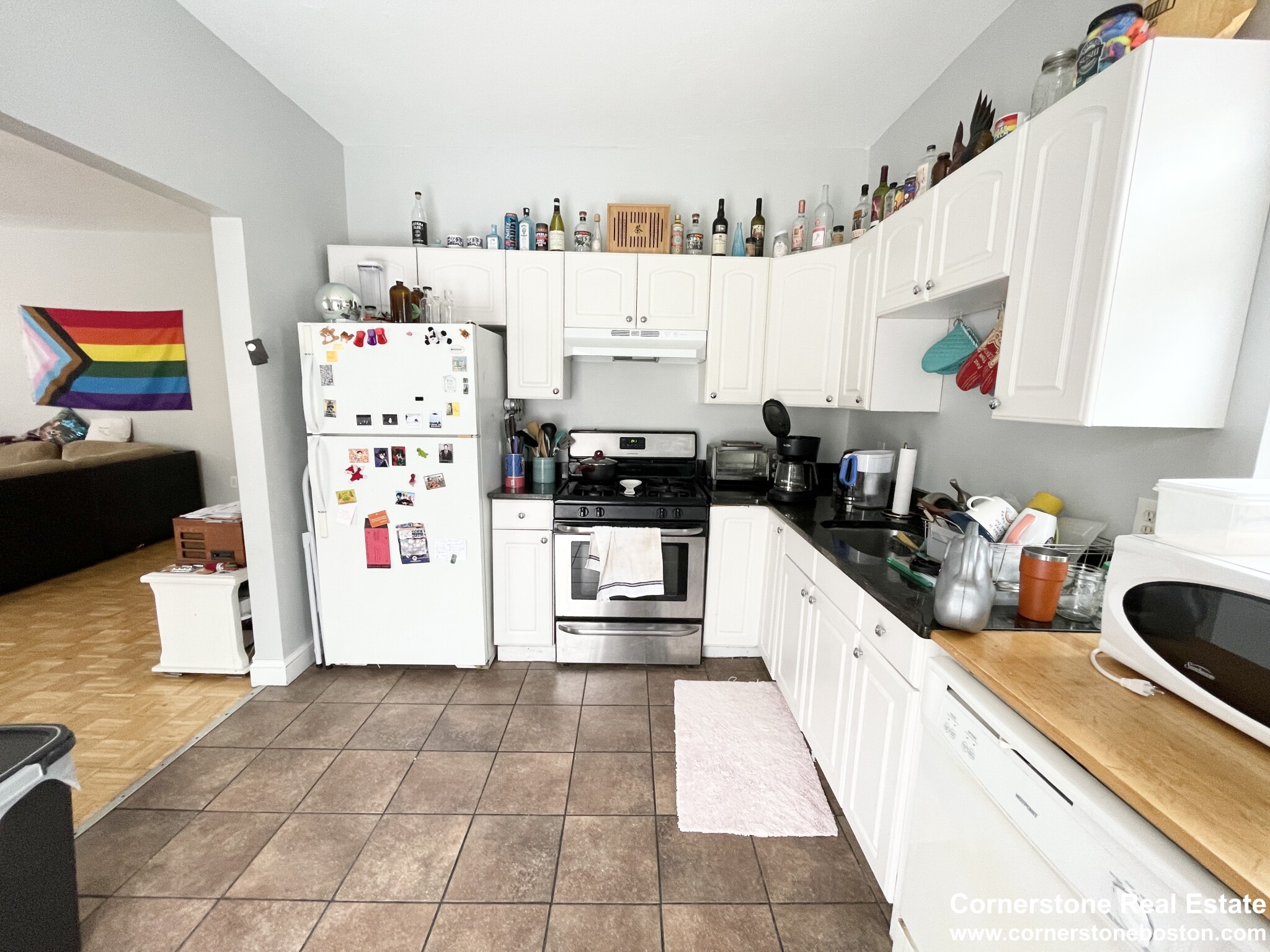 3 bed, 1 bath apartment for rent at 109 Heath St Unit 3, Mission Hill — photo 13 of 13