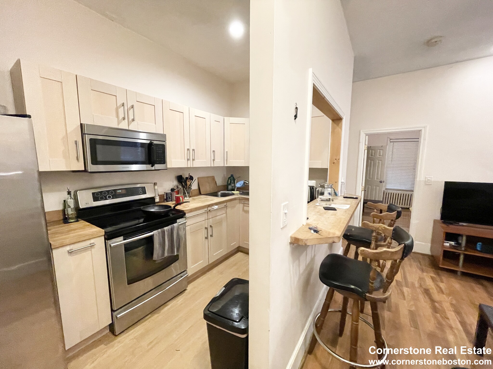 3 bed, 1 bath apartment for rent at 863 Huntington Ave Unit 1, Mission Hill — photo 16 of 16