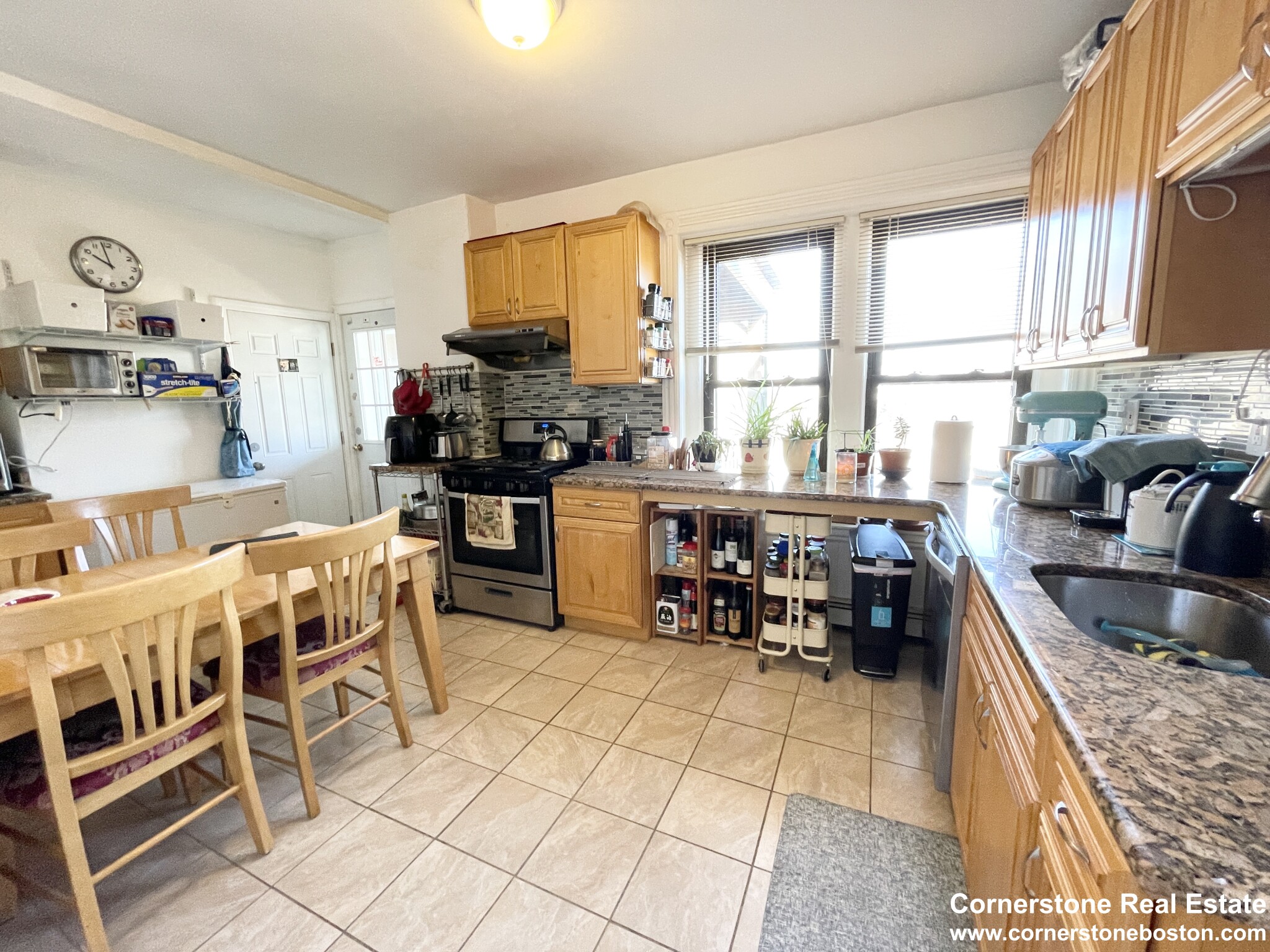 3 bed, 1 bath apartment for rent at 60 Empire St Unit 3, Allston — photo 10 of 19