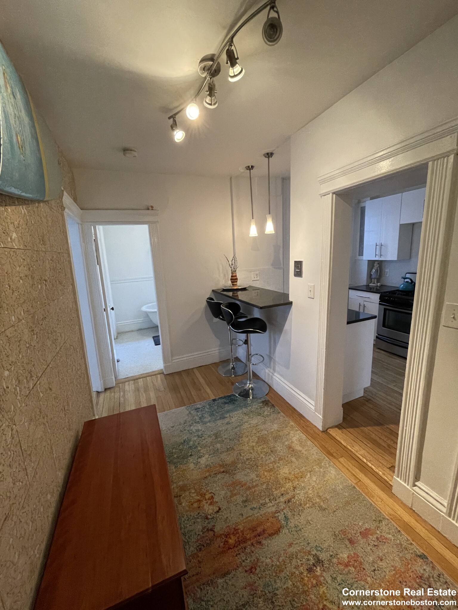 Studio bed, 1 bath apartment for rent at 31 Queensberry Unit 14, Fenway — photo 3 of 6