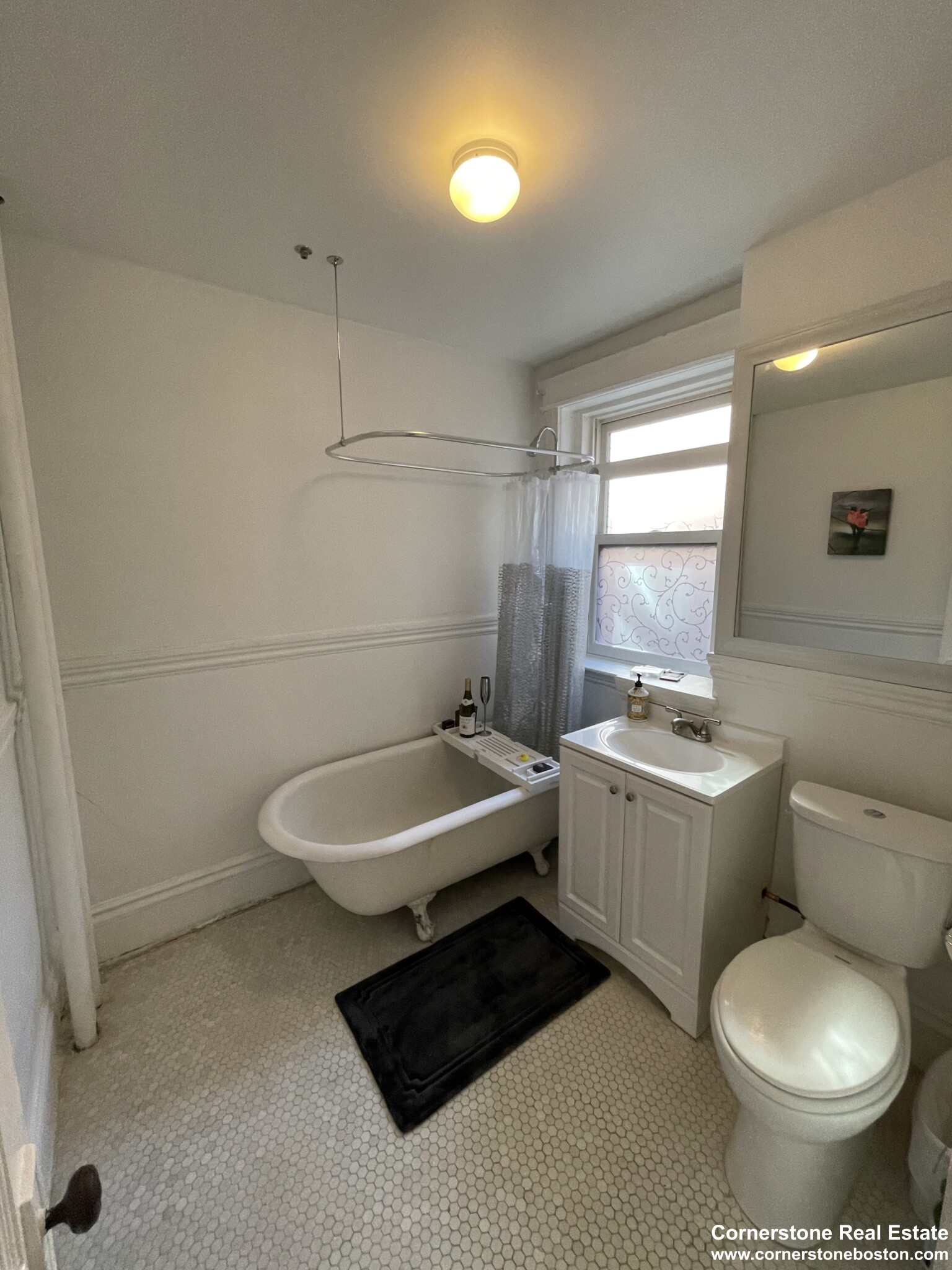 Studio bed, 1 bath apartment for rent at 31 Queensberry Unit 14, Fenway — photo 6 of 6