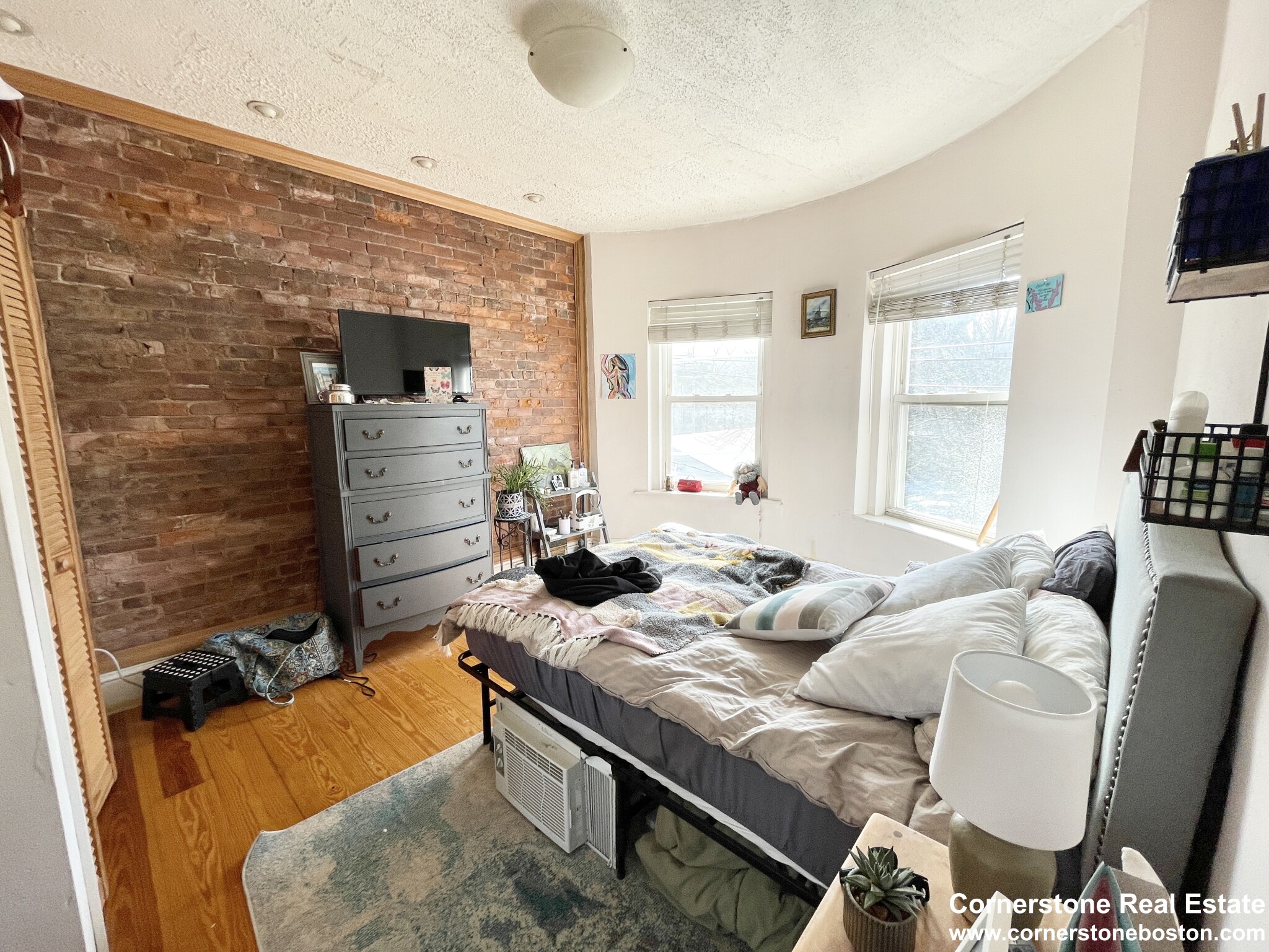 23 Victory Rd, Dorchester